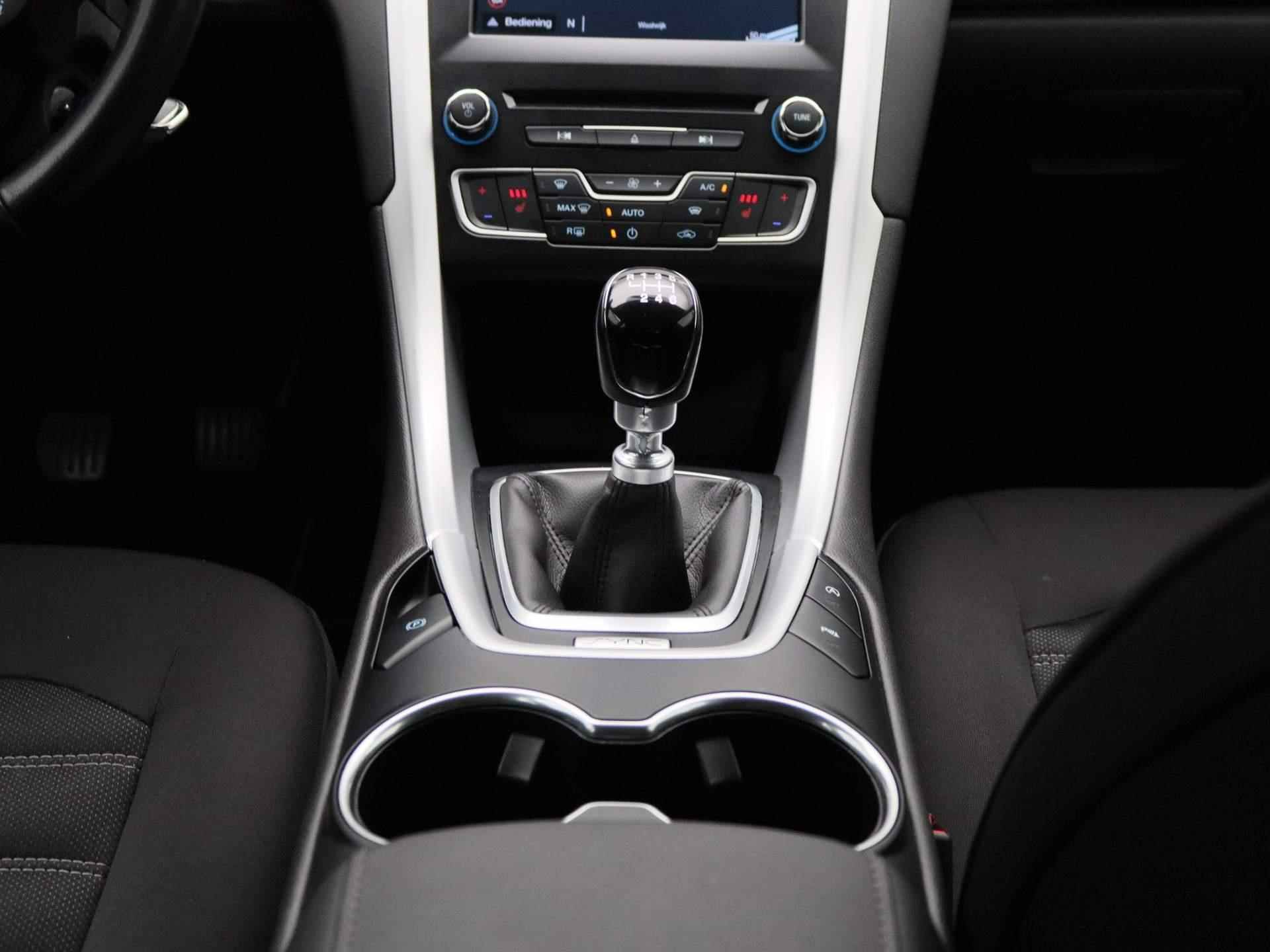 Ford Mondeo 2.0 TDCi Trend | 150 pk | Navigatie | Parkeersensoren voor & achter | Winterpakket | - 10/39