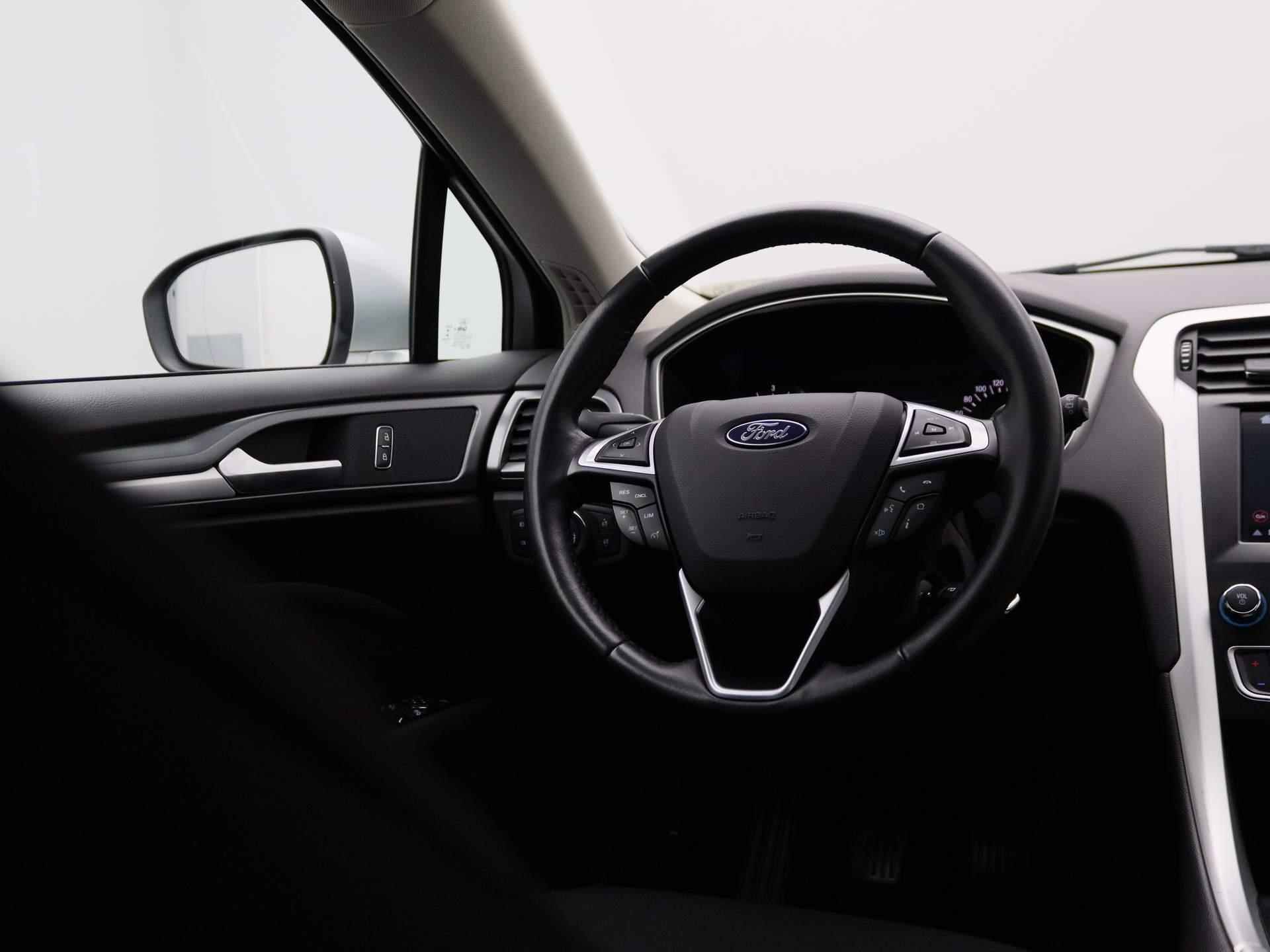 Ford Mondeo 2.0 TDCi Trend | 150 pk | Navigatie | Parkeersensoren voor & achter | Winterpakket | - 11/39