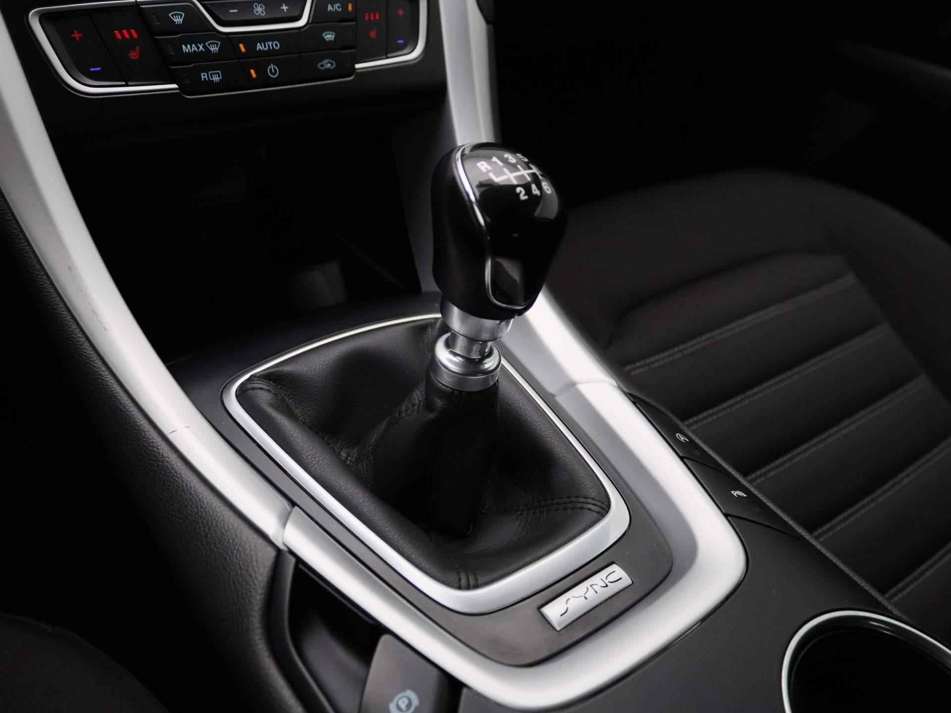 Ford Mondeo 2.0 TDCi Trend | 150 pk | Navigatie | Parkeersensoren voor & achter | Winterpakket | - 20/39