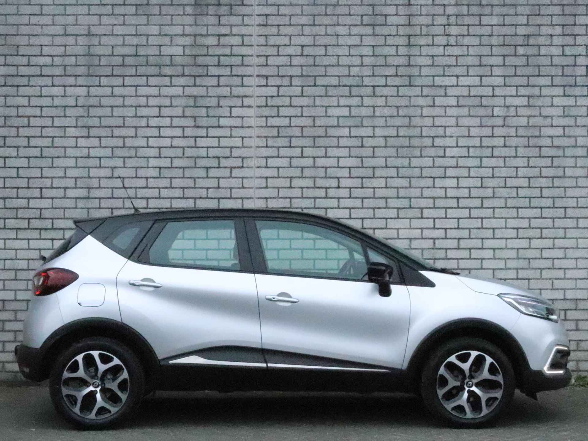 Renault Captur 0.9 TCe Intens | Navigatie | Trekhaak | - 17/32