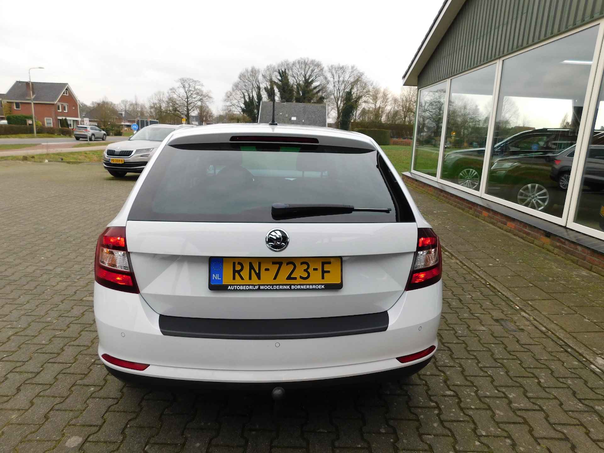 Škoda Rapid 1.0TSI 95PK DSG DRIVE!! All-in Prijs! Trekhaak! - 9/28