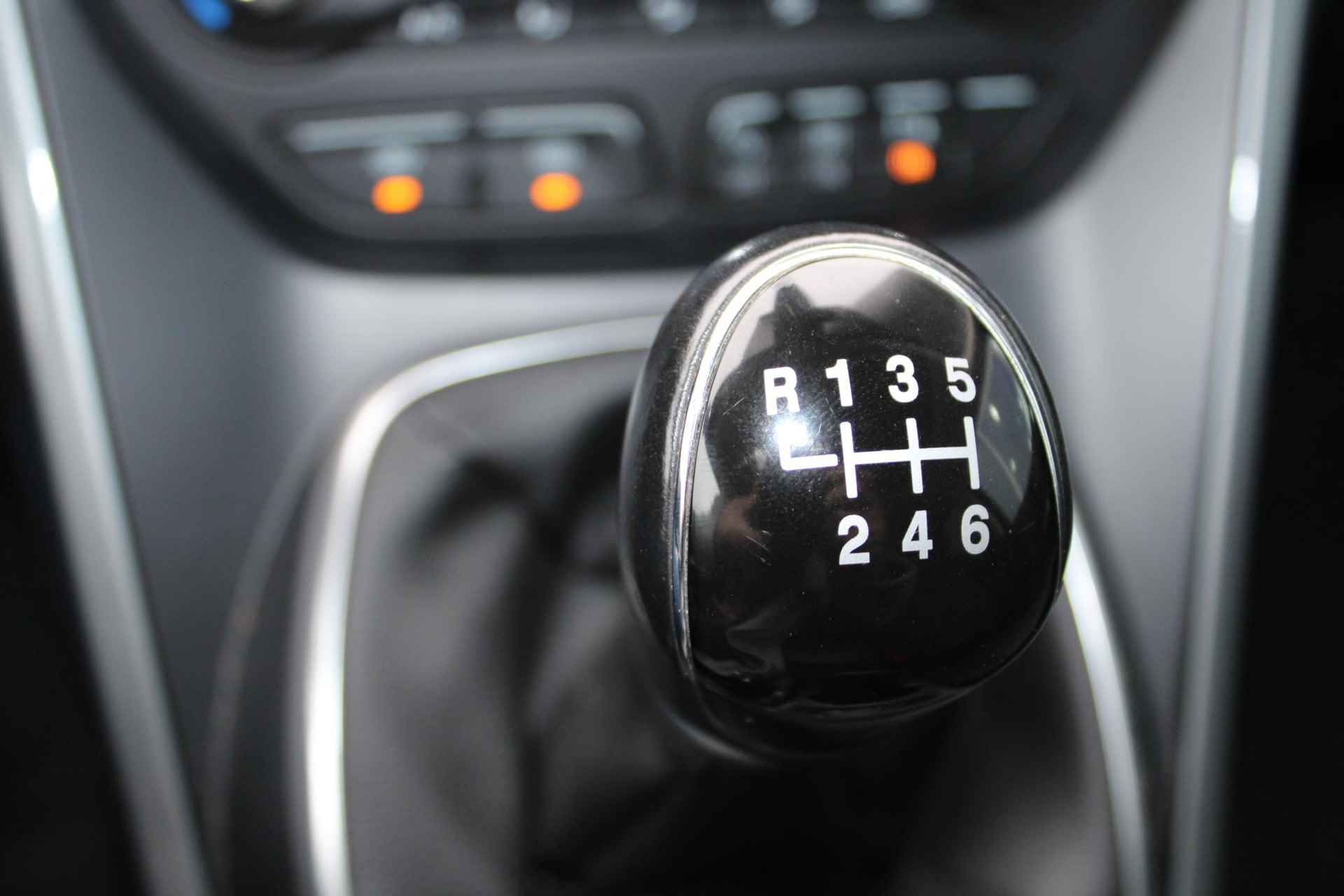 Ford Grand C-Max 1.0 Ecoboost 125 PK Titanium 7 PERSOONS | Climate Control | Navigatie | Cruise Control | Camera | PDC V +A | Voorruitverwarming | Panoramadak | 17 Inch Lichtmetalen Velgen - 25/28