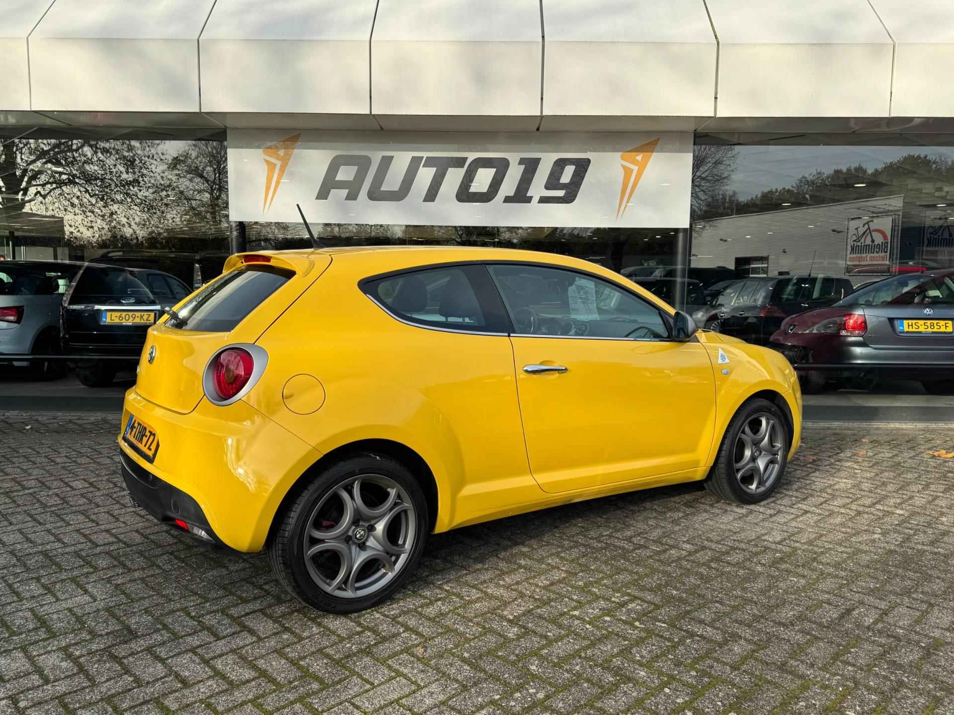 Alfa Romeo MiTo 1.4 T Quadrifoglio Verde - 2/43