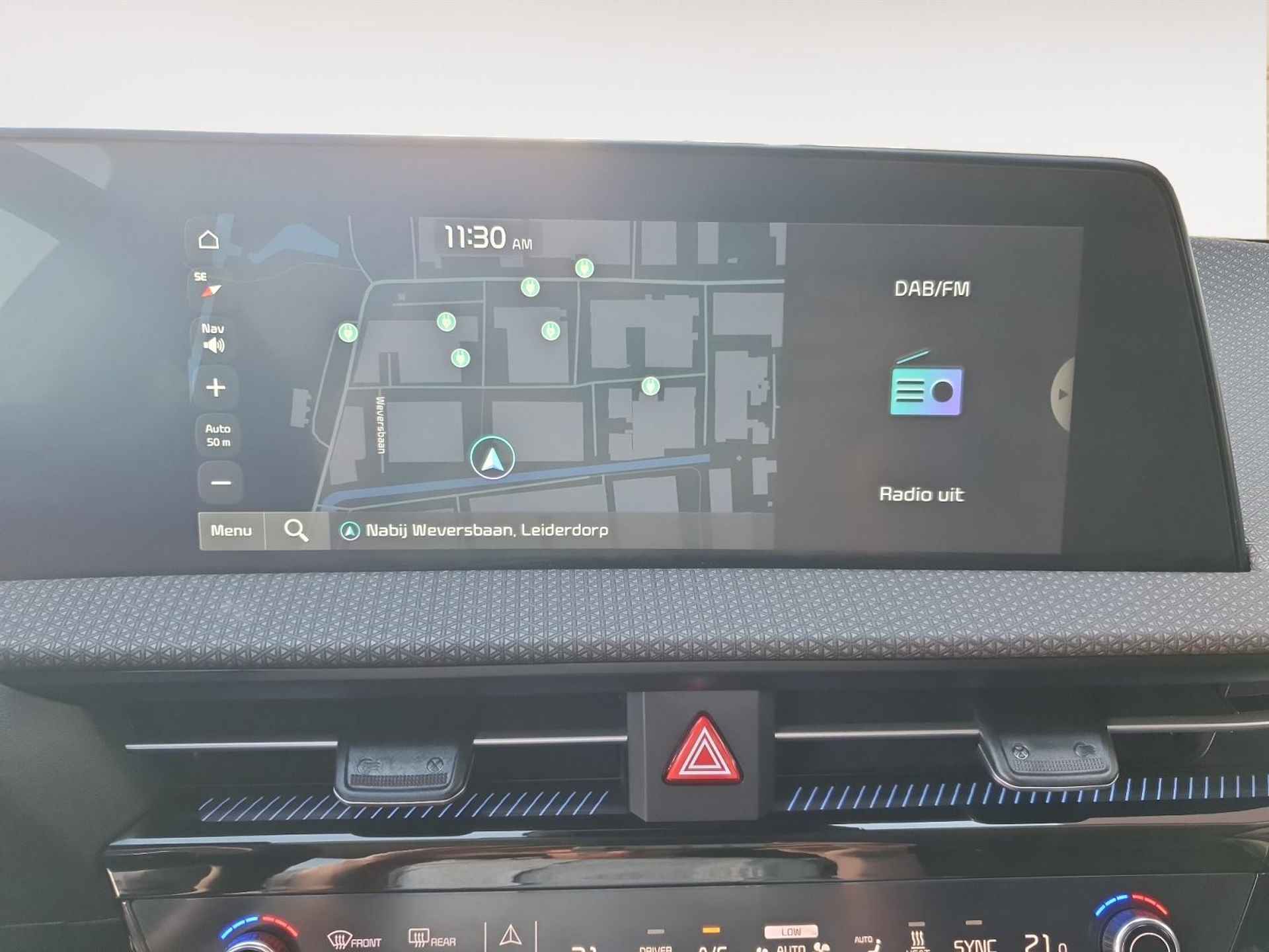 Kia EV6 Plus 58 kWh  | Stoel verwarming en koeling | Lederen bekleding | Elektrisch bedienbare voorstoelen | Navigatie | Camera | Premium audio | - 21/41