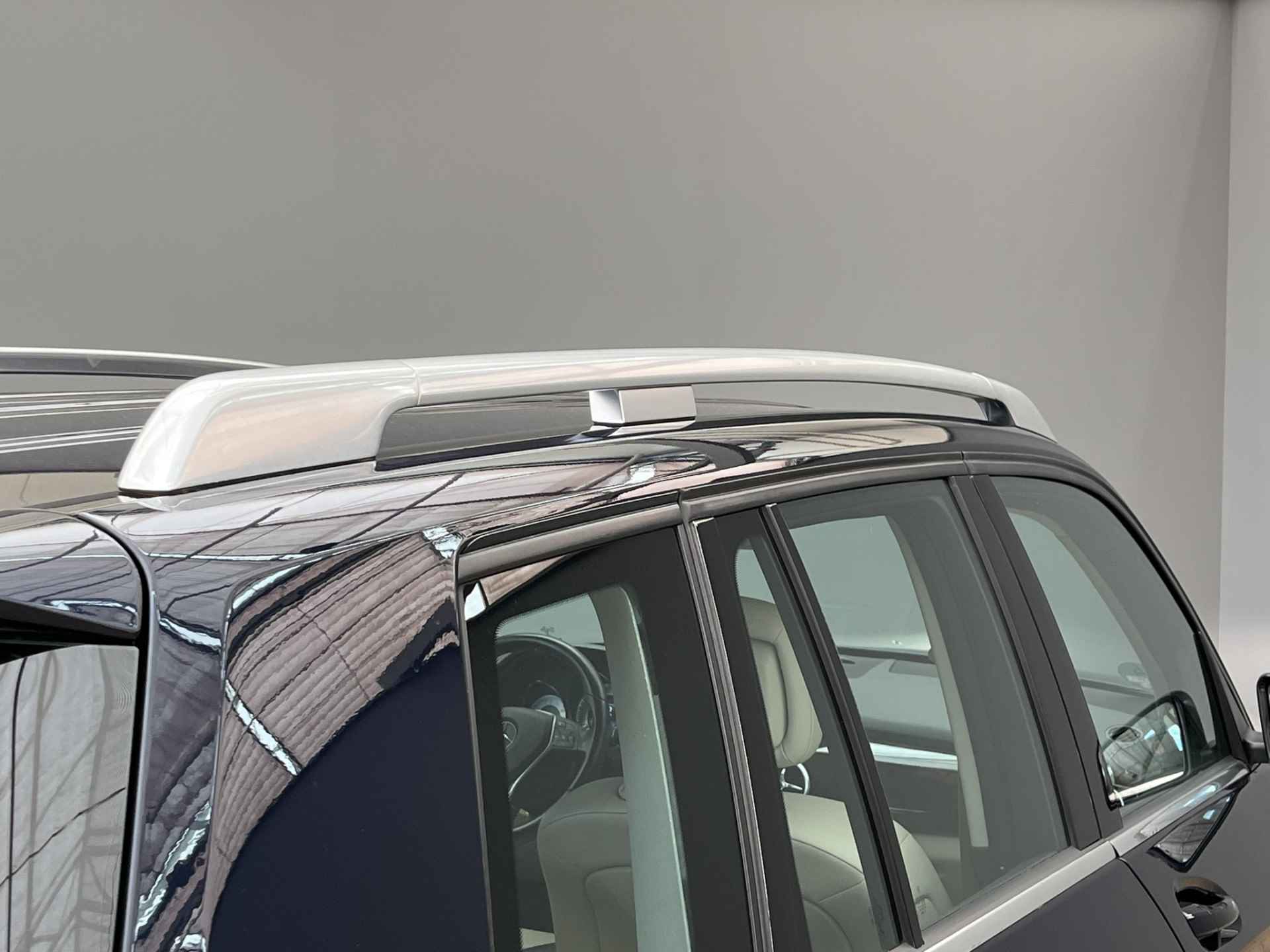 Mercedes-Benz GLK-Klasse 250 4-Matic Ambition | Houtafwerking | Leder | Automaat | Navigatie | Bluetooth | Stoelverwarming | Stoelverwarming | Parkeersensoren - 9/50