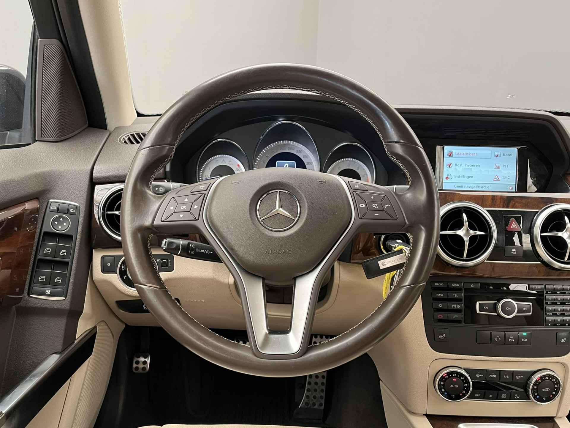 Mercedes-Benz GLK-Klasse 250 4-Matic Ambition | Houtafwerking | Leder | Automaat | Navigatie | Bluetooth | Stoelverwarming | Stoelverwarming | Parkeersensoren - 21/50