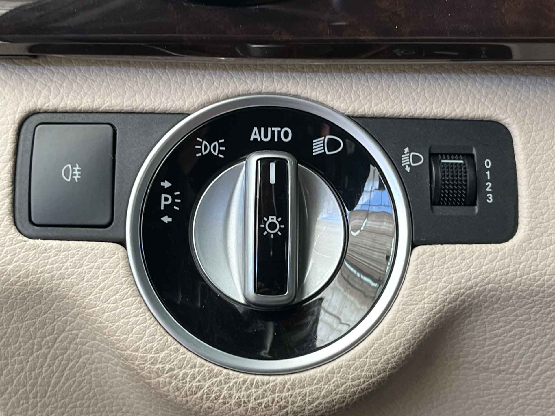 Mercedes-Benz GLK-Klasse 250 4-Matic Ambition | Houtafwerking | Leder | Automaat | Navigatie | Bluetooth | Stoelverwarming | Stoelverwarming | Parkeersensoren - 32/50