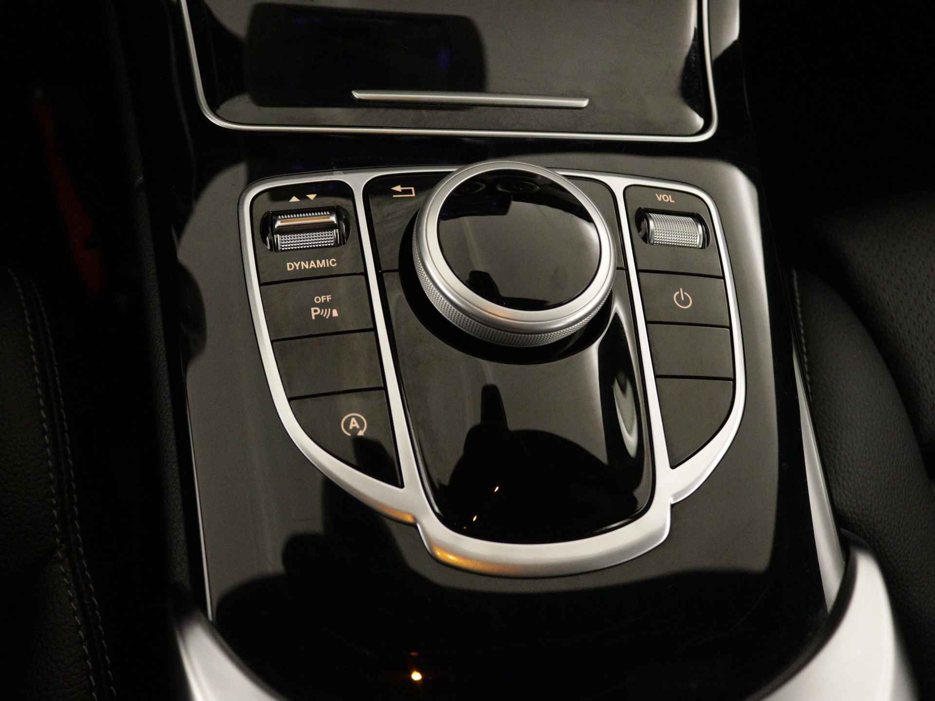 Mercedes-Benz C-Klasse Estate 180 AMG Sport Edition | Navigatie | Cruise Controle | Elektrische Achterklep | LED | - 35/44