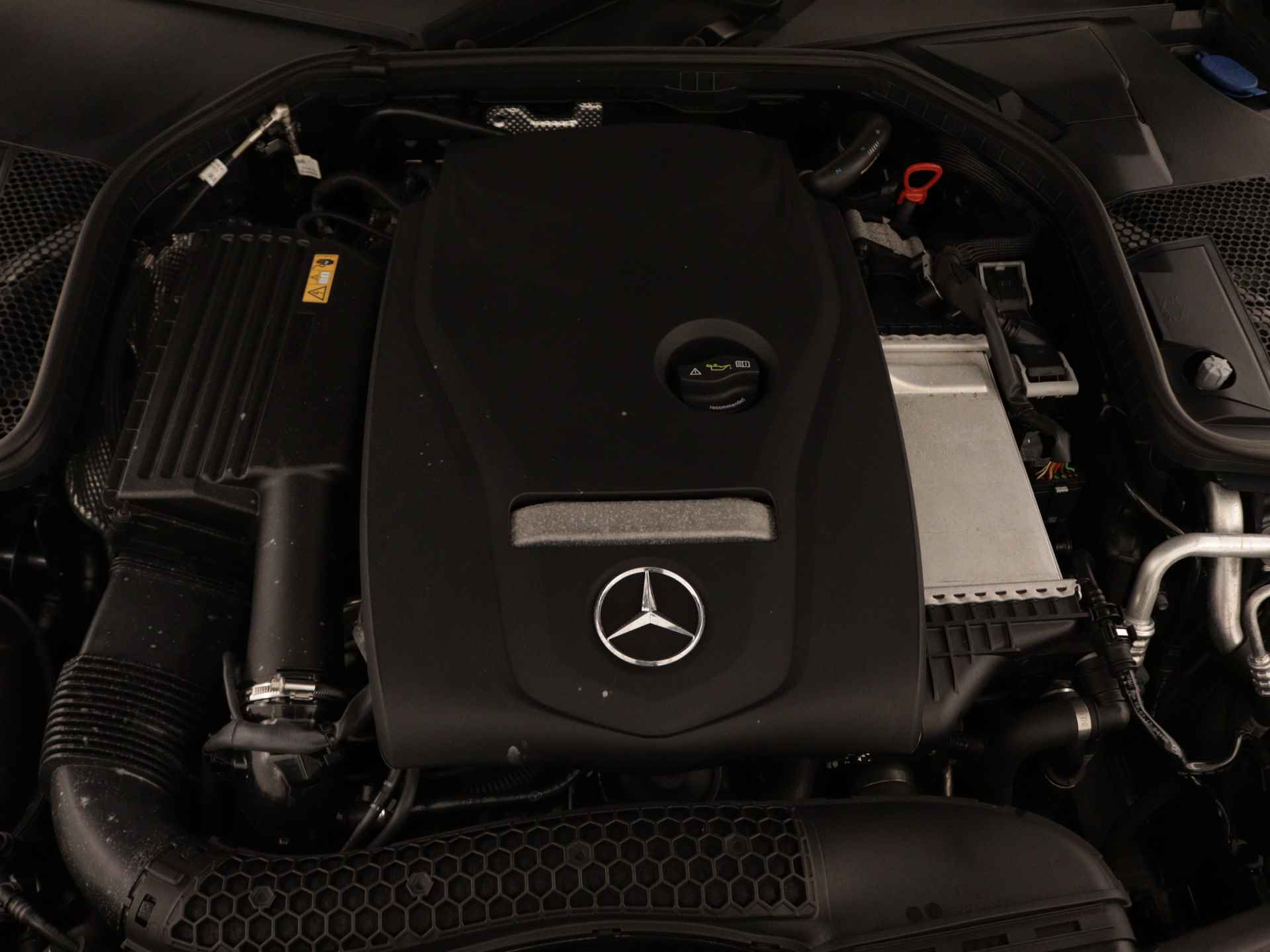 Mercedes-Benz C-Klasse Estate 180 AMG Sport Edition | Navigatie | Cruise Controle | Elektrische Achterklep | LED | - 41/44