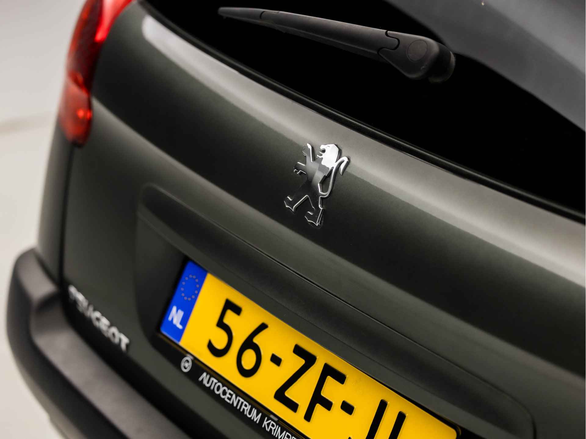 Peugeot 207 SW 1.6 VTi XS Sport (PANORAMADAK, LOGISCH NAP, AIRCO, GETINT GLAS, SPORTSTOELEN, CRUISE, DAKRAILS, NIEUWSTAAT) - 25/37