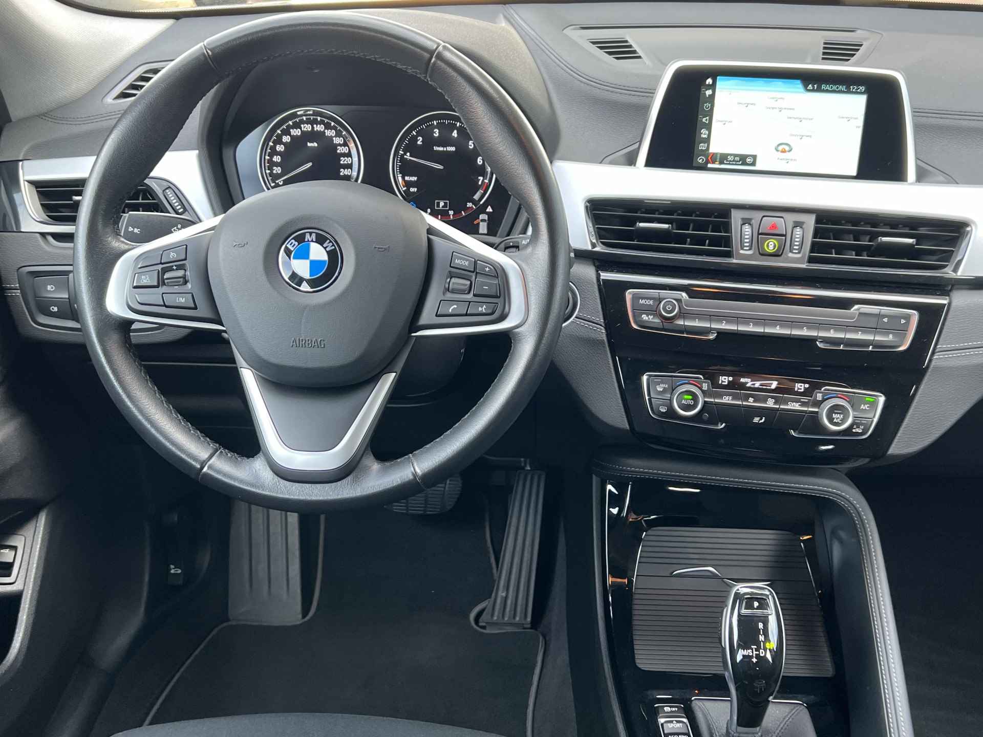 BMW X2 sDrive18i Automaat Executive Navigatie Led Koplampen 17 Inch Velgen Parkeersensoren Cima + Cruise Controle NL Auto Hoge instap - 10/51
