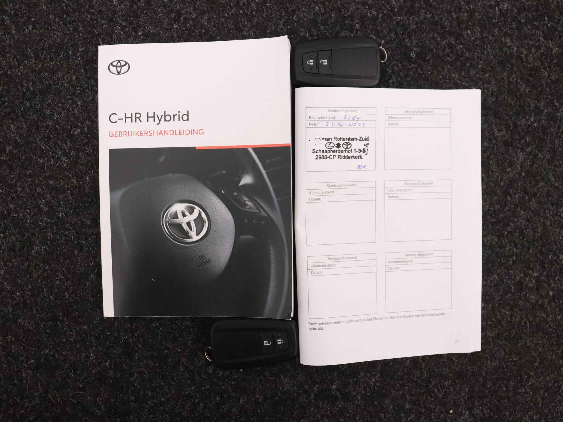 Toyota C-HR 1.8 Hybrid Executive | Stoel en stuurwiel verwarmd | LM velgen | Navigatie | Cruise Control Adaptief | - 13/41