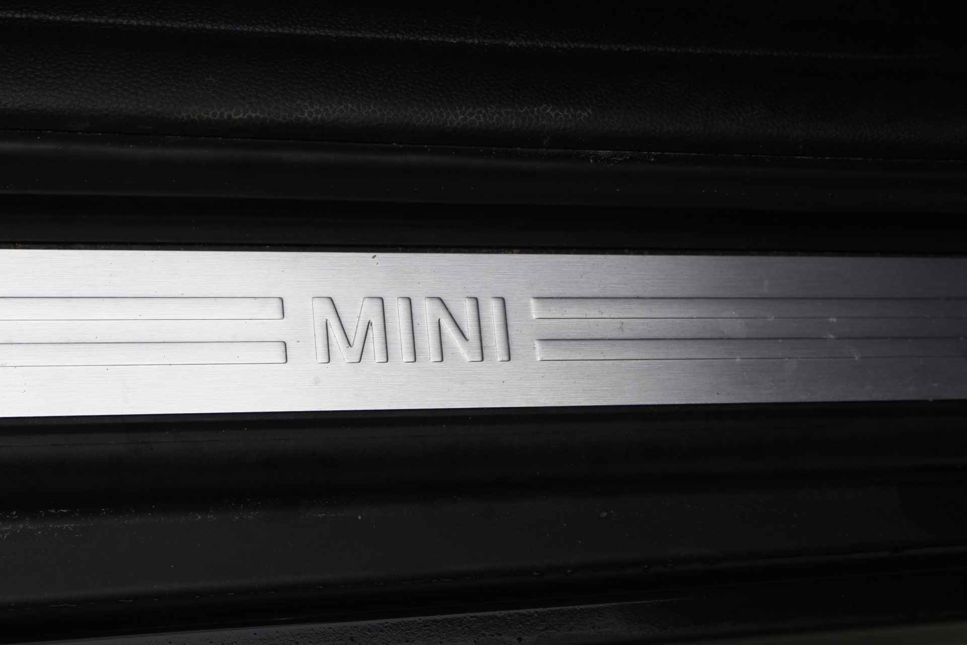 MINI 5-deurs Cooper Automaat | Piano lack | PDC | Antraciet Hemel | Cruise Controle - 14/35