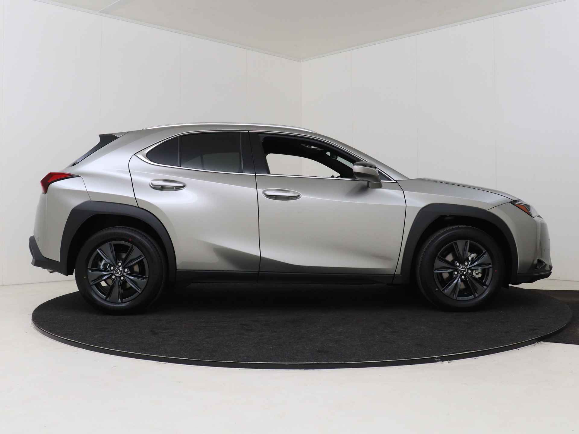 Lexus UX 300h Urban Line | Stoel & Stuurverwarming | Premium Navigatie | Comfort Pack | - 16/54