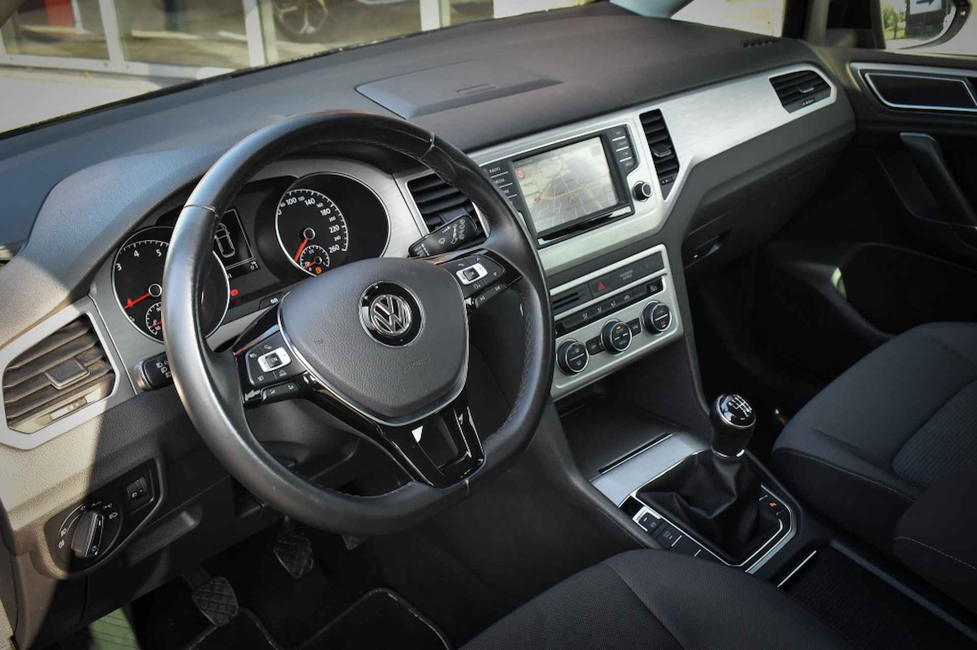 Volkswagen Golf Sportsvan 1.0 TSI Comfortline / PARKEERSENSOREN / CLIMA / CRUISE - 21/28