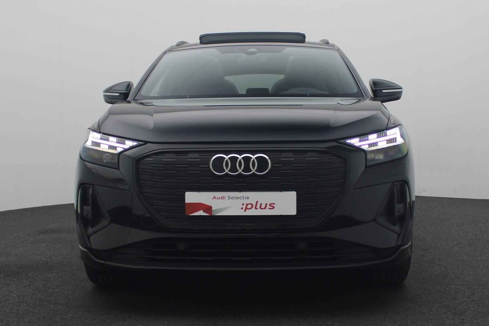 Audi Q4 e-tron 40 Launch edition S Competition 77 kWh 204PK | S-Line | Warmtepomp | Pano | Trekhaak | AR HUD | Matrix LED | 20 inch | ACC | Camera | Zwart optiek - 22/50