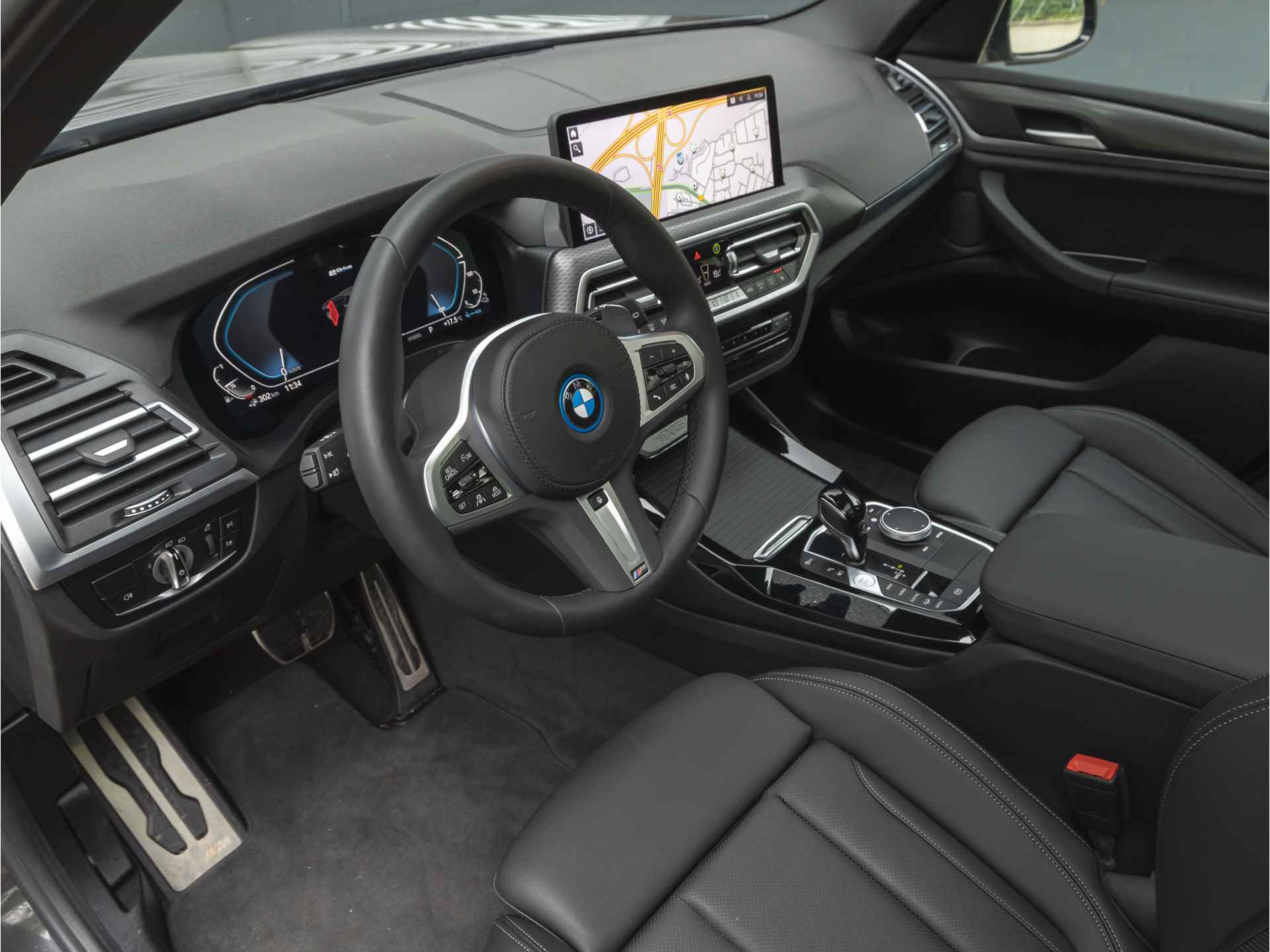 BMW X3 xDrive30e M-Sport - Pano - Driving Ass Prof - Trekhaak - Memory - Verwarmd Stuurwiel - 15/44