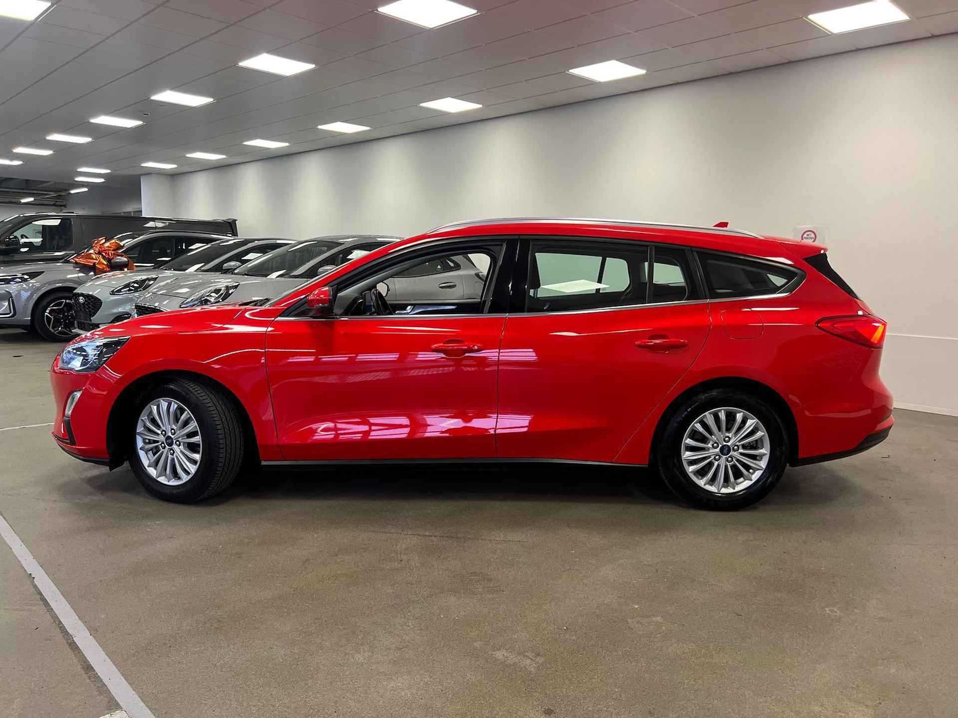 Ford Focus Wagon 1.0 EcoBoost Titanium Business | Navigatie | Cruise Control | Climate Control | Carplay - 7/24