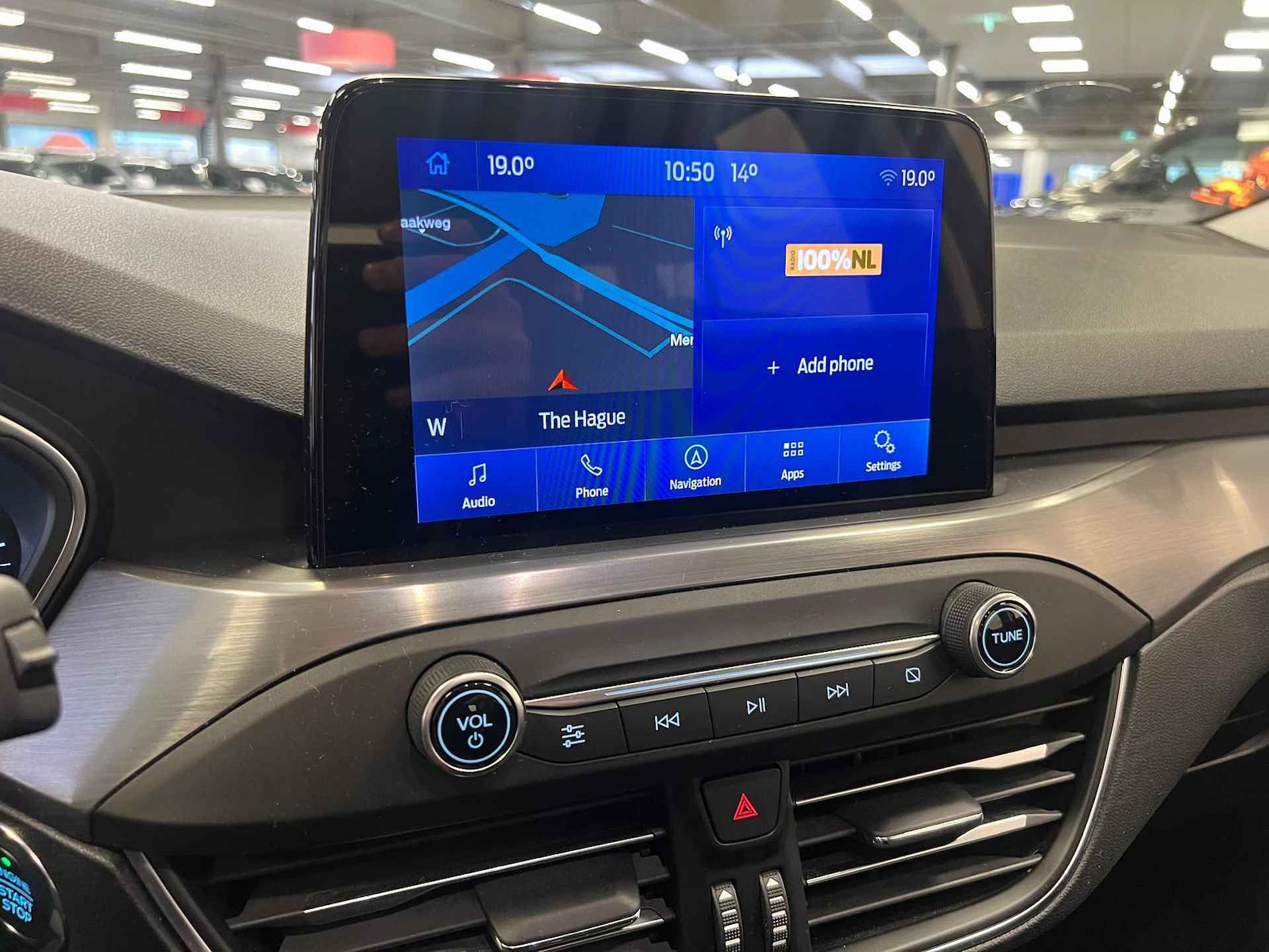 Ford Focus Wagon 1.0 EcoBoost Titanium Business | Navigatie | Cruise Control | Climate Control | Carplay - 10/24