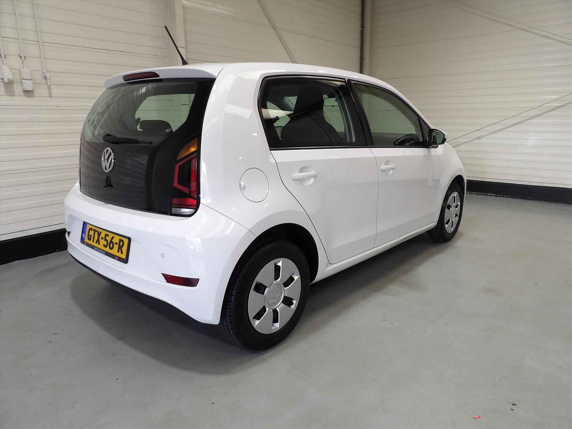 VOLKSWAGEN Up! 1.0 60PK 4D BMT Move up! - 4/27