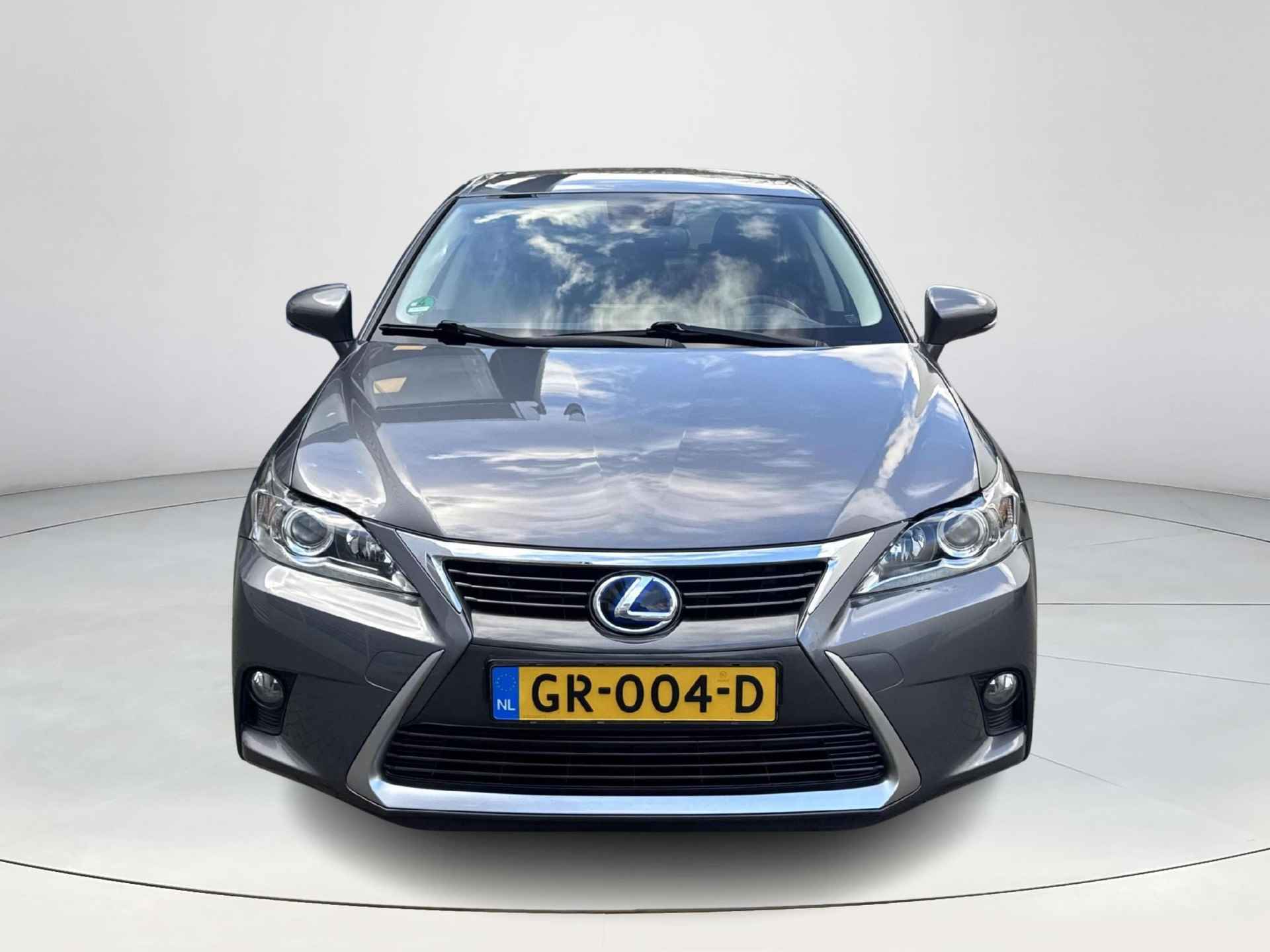 Lexus CT 200h 25th Edition - 8/18