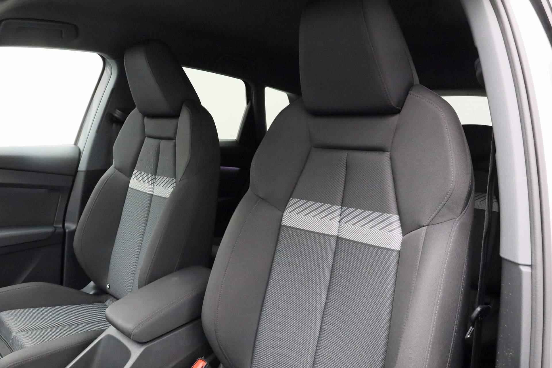Audi Q4 e-tron 40 Advanced edition 77 kWh 204PK | S-Line ext. | Navi | 20 inch | Stoelverwarming | Cruise | Clima | Apple Carplay / Android Auto - 13/44