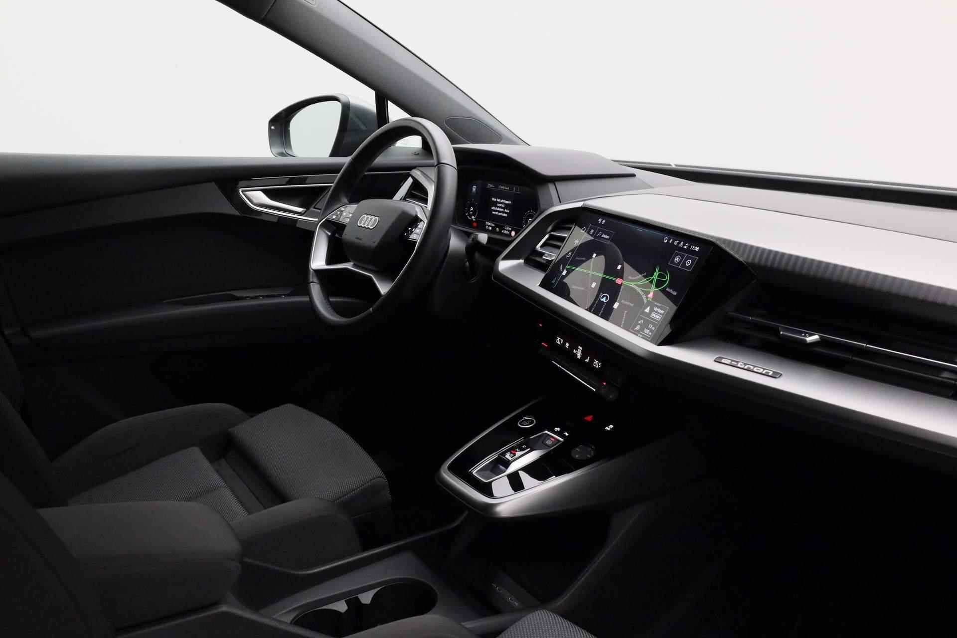 Audi Q4 e-tron 40 Advanced edition 77 kWh 204PK | S-Line ext. | Navi | 20 inch | Stoelverwarming | Cruise | Clima | Apple Carplay / Android Auto - 39/44