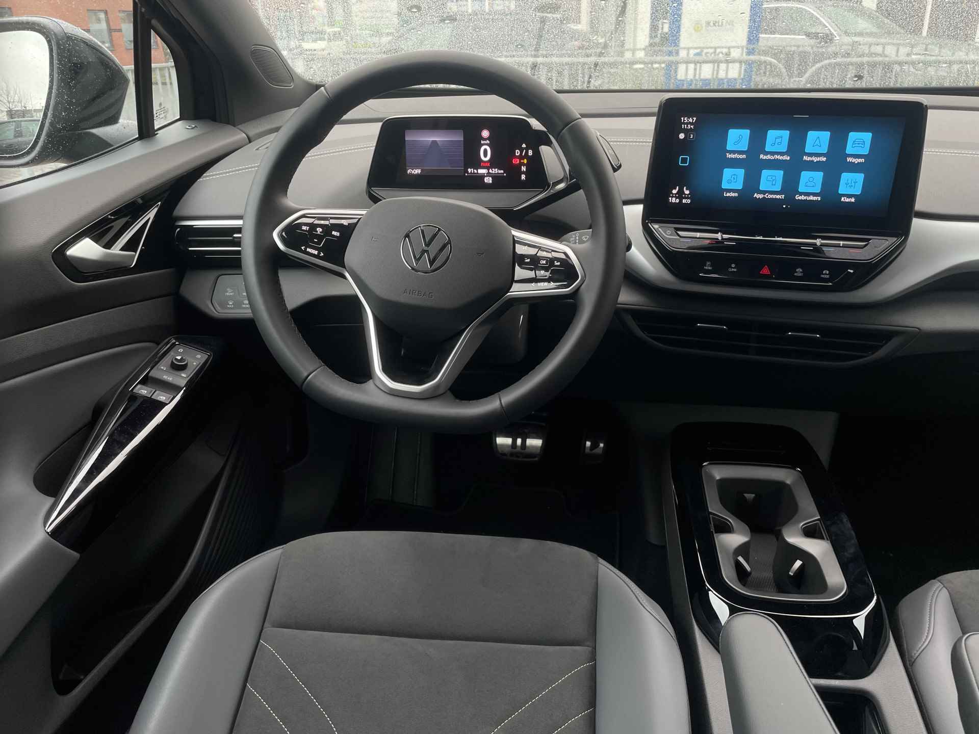 Volkswagen ID.4 Pro 77 kWh Camera / Sensoren / Keyless / Navigatie / Verwarmde stoelen + stuur / App connect Fabrieksgarantie tot 29-12-2026 - 14/44