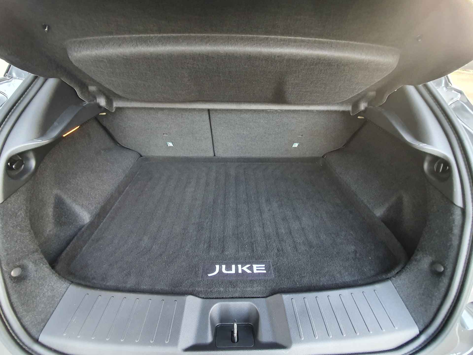 Nissan Juke 1.0 DIG-T N-Connecta Navigatie, Climate Control, Cruise Control, 17"Lm, Achteruitrijcamera, Parkeersensoren - 21/22