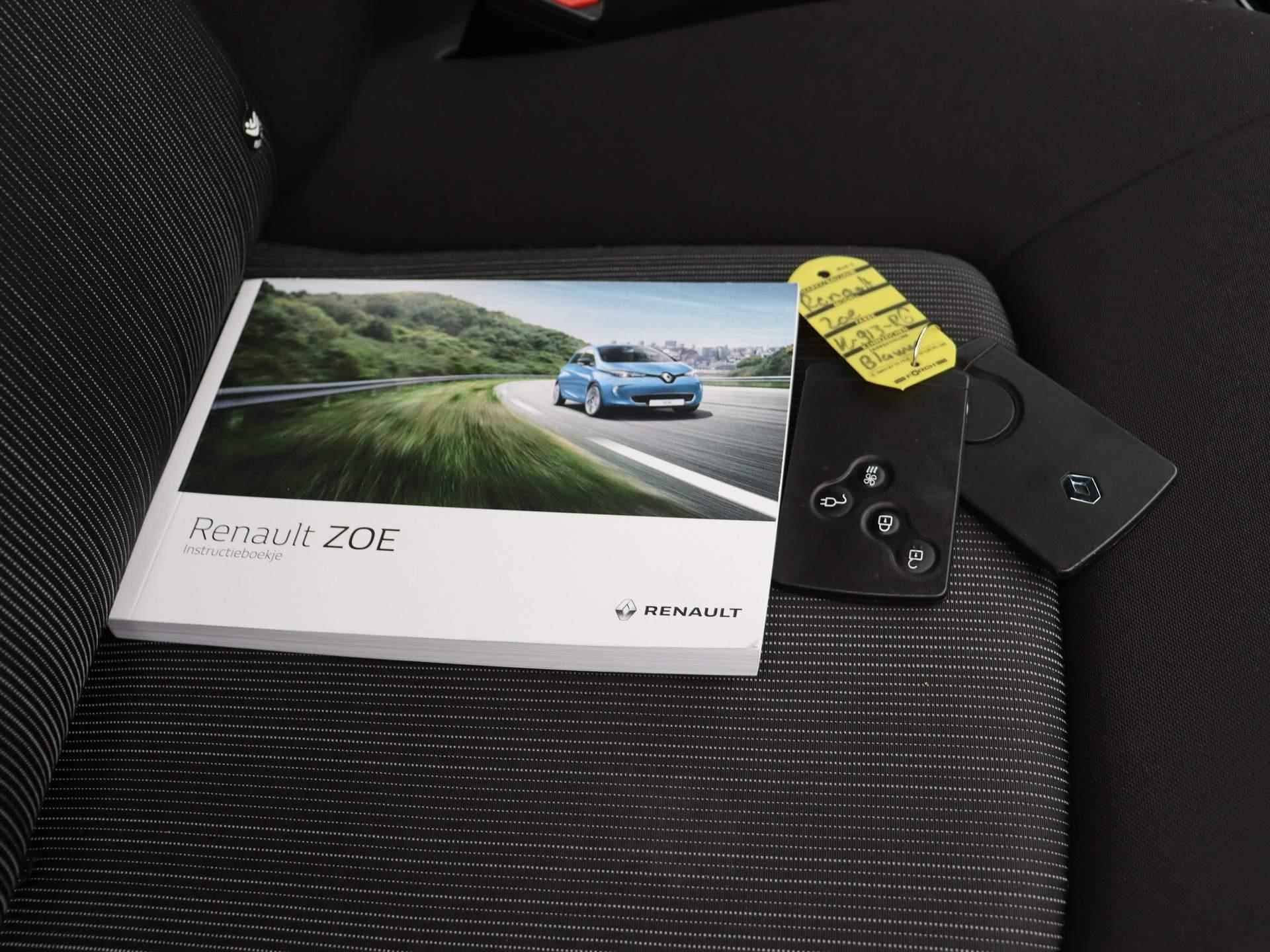 Renault ZOE R110 Limited 41 kWh | Accu Koop | Parkeersensoren achter | Navigatie | Cruise control | Climate control | Trekhaak | - 15/44