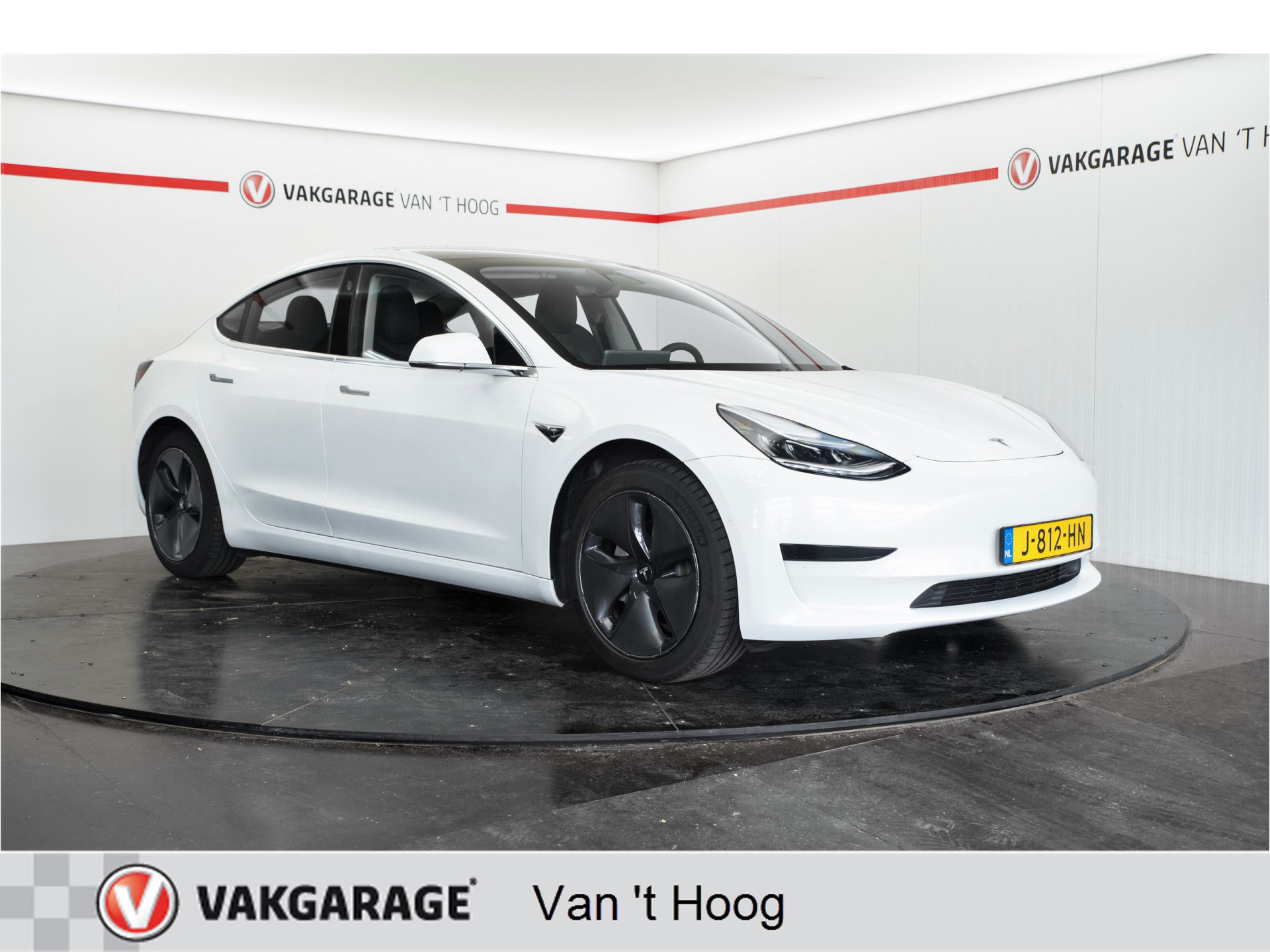 Tesla Model 3 Standard RWD Plus 60 kW Afneembare trekhaak! Panoramadak