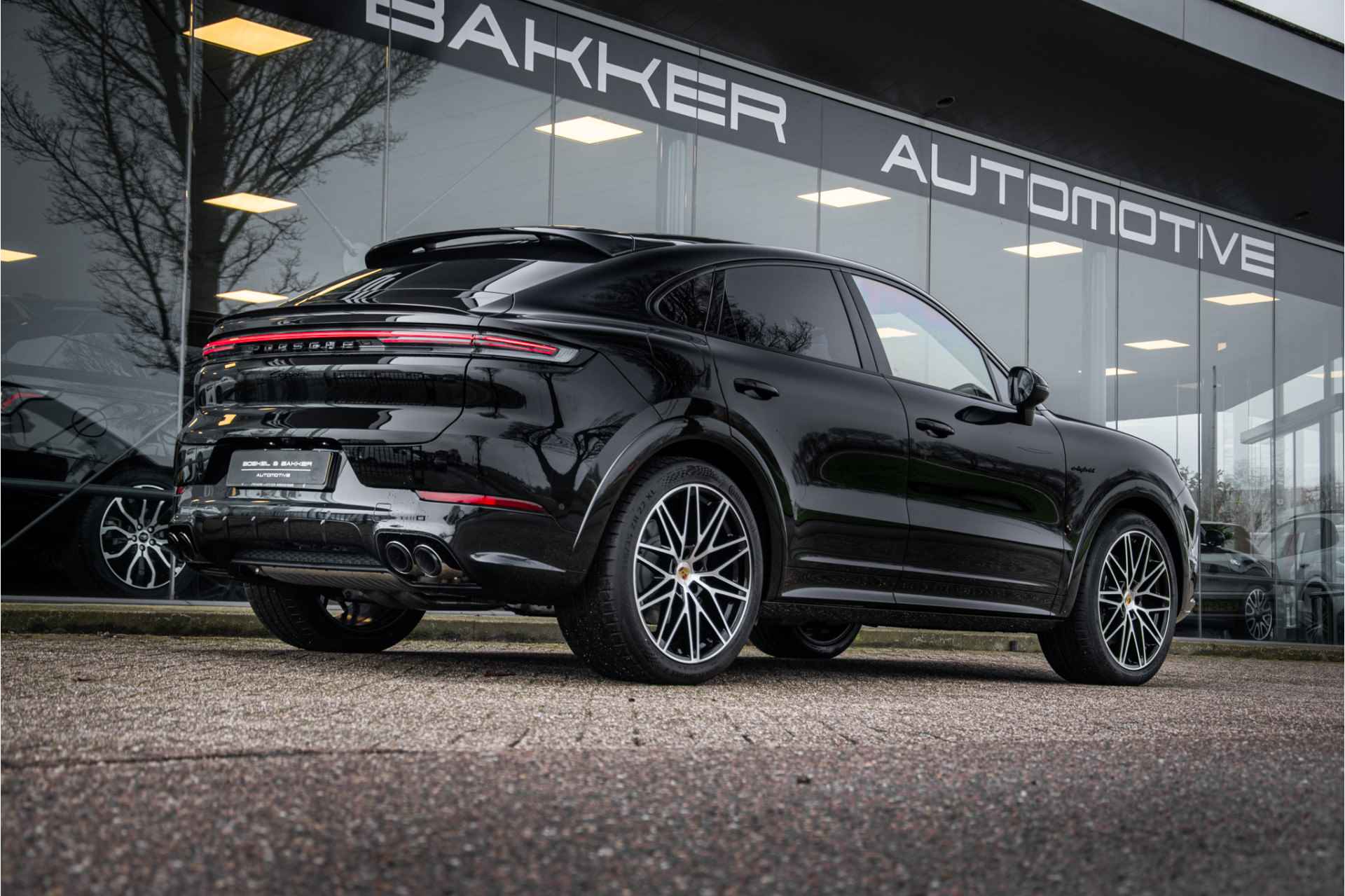 Porsche Cayenne Coupé 3.0 E-Hybrid - PASM - Sportdesign - Matrix - HUD - Adapt. Cruise - BOSE - GT Nw. model! Direct leverbaar! - 87/89