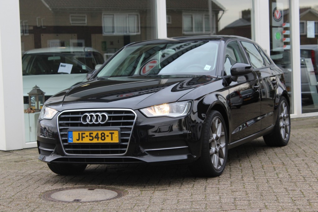 AUDI A3 1.4 TFSI AMBIT.PRO L