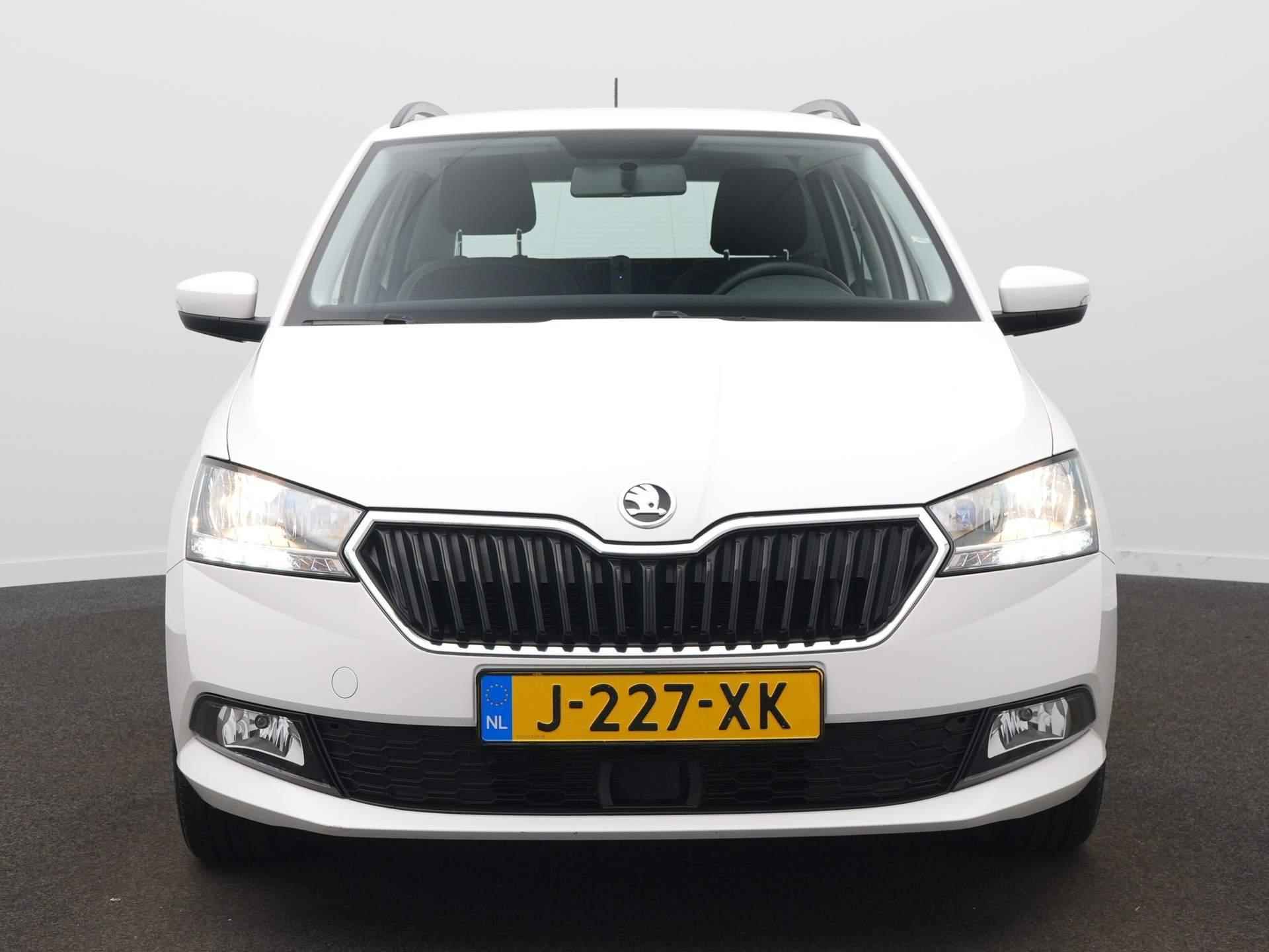 Skoda Fabia Combi 1.0 TSI Ambition / Carplay / Sensoren Achter / Cruise - 2/37