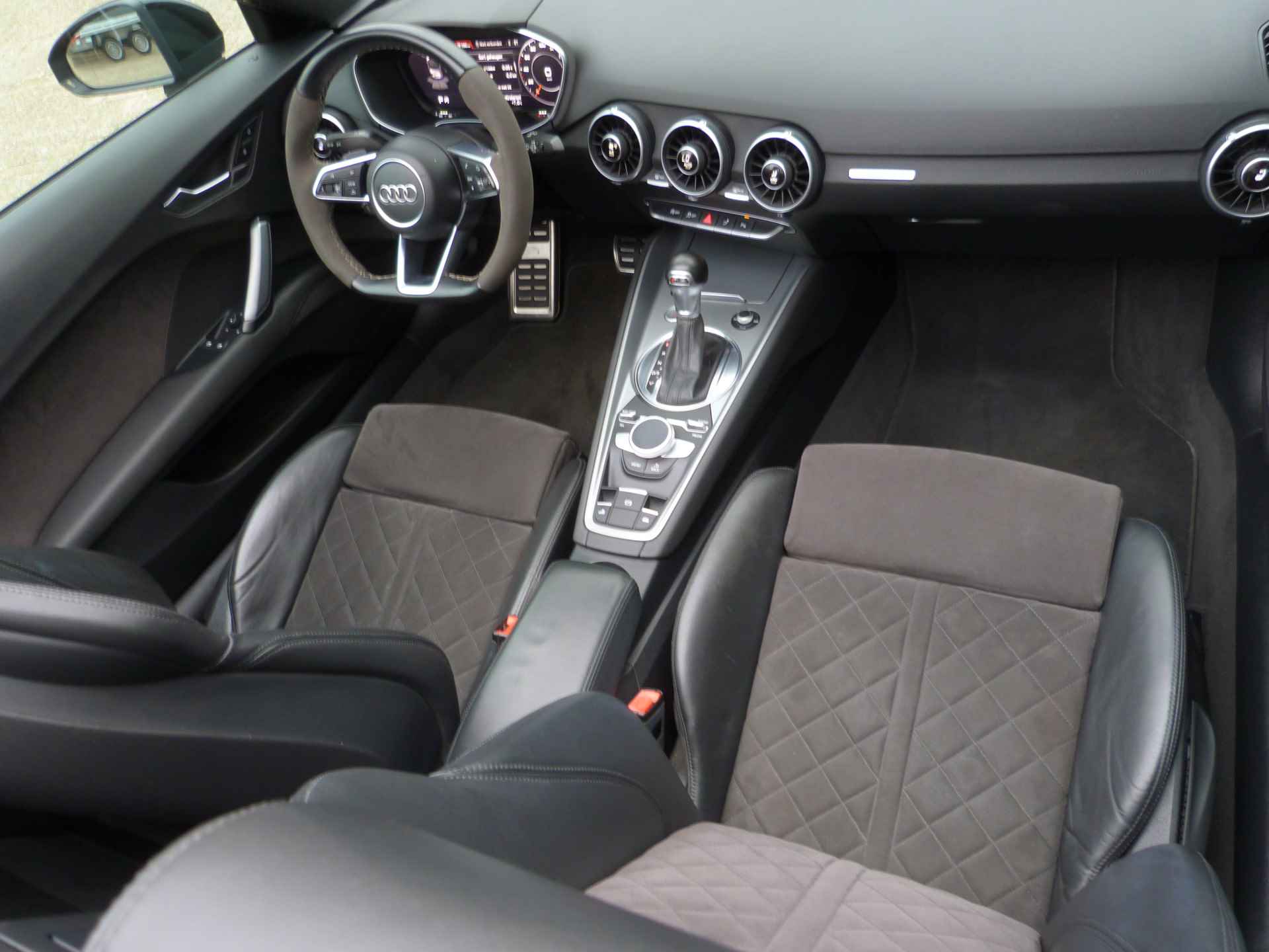 Audi TT Roadster Automaat,virtual cockpit,Navi, 1.8 TFSI - 18/32