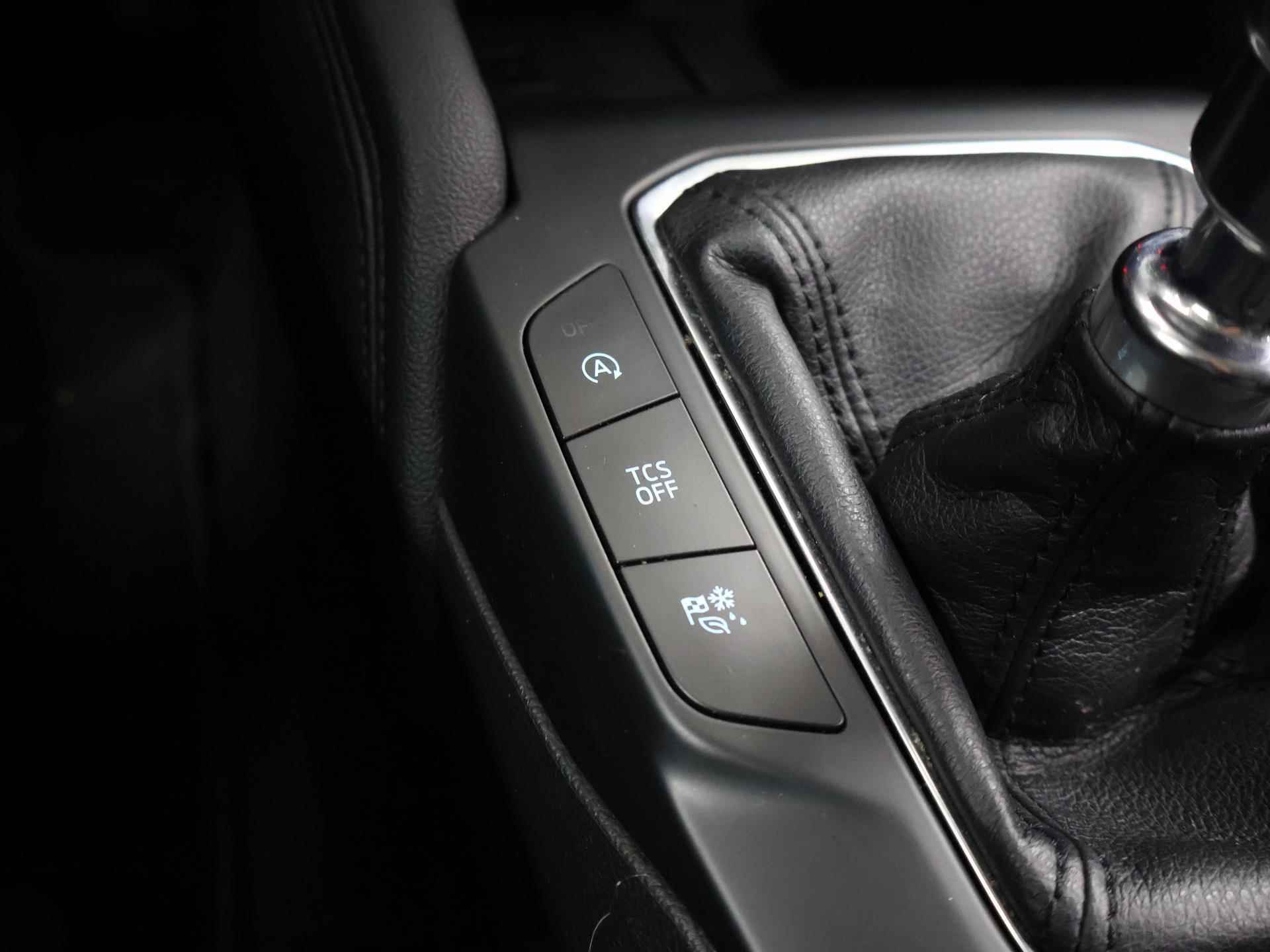 Ford Focus 1.0 EcoBoost Titanium Business | Design LED koplampen | B&O Premium Audio | Adaptive Cruise Control | Winterpack | - 25/39