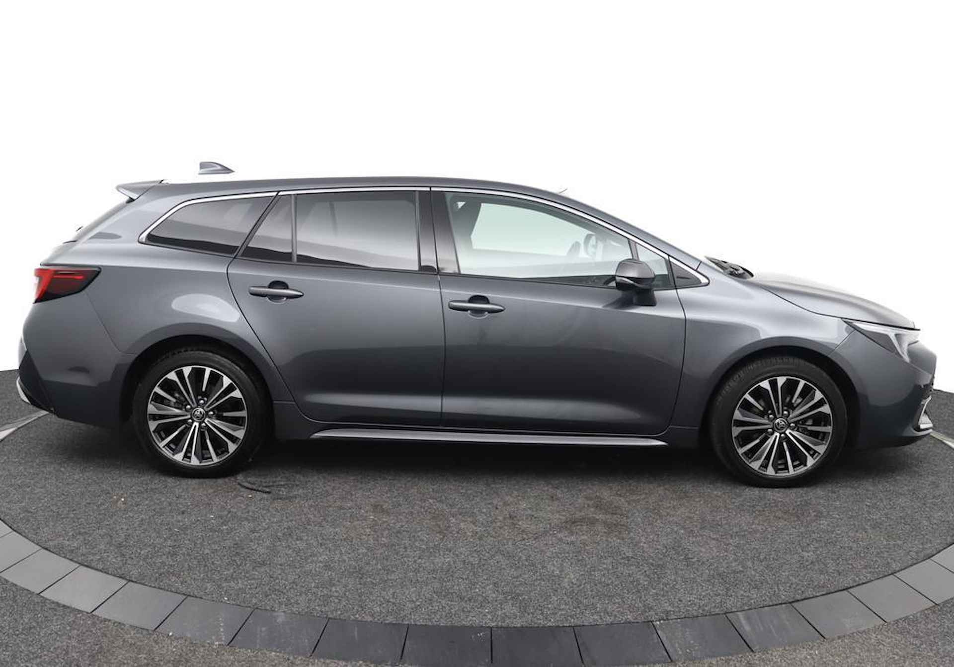 Toyota Corolla Touring Sports Hybrid 140 Dynamic | Full map navigatie | Apple carplay/Android auto | Elektrische achterklep | - 13/47