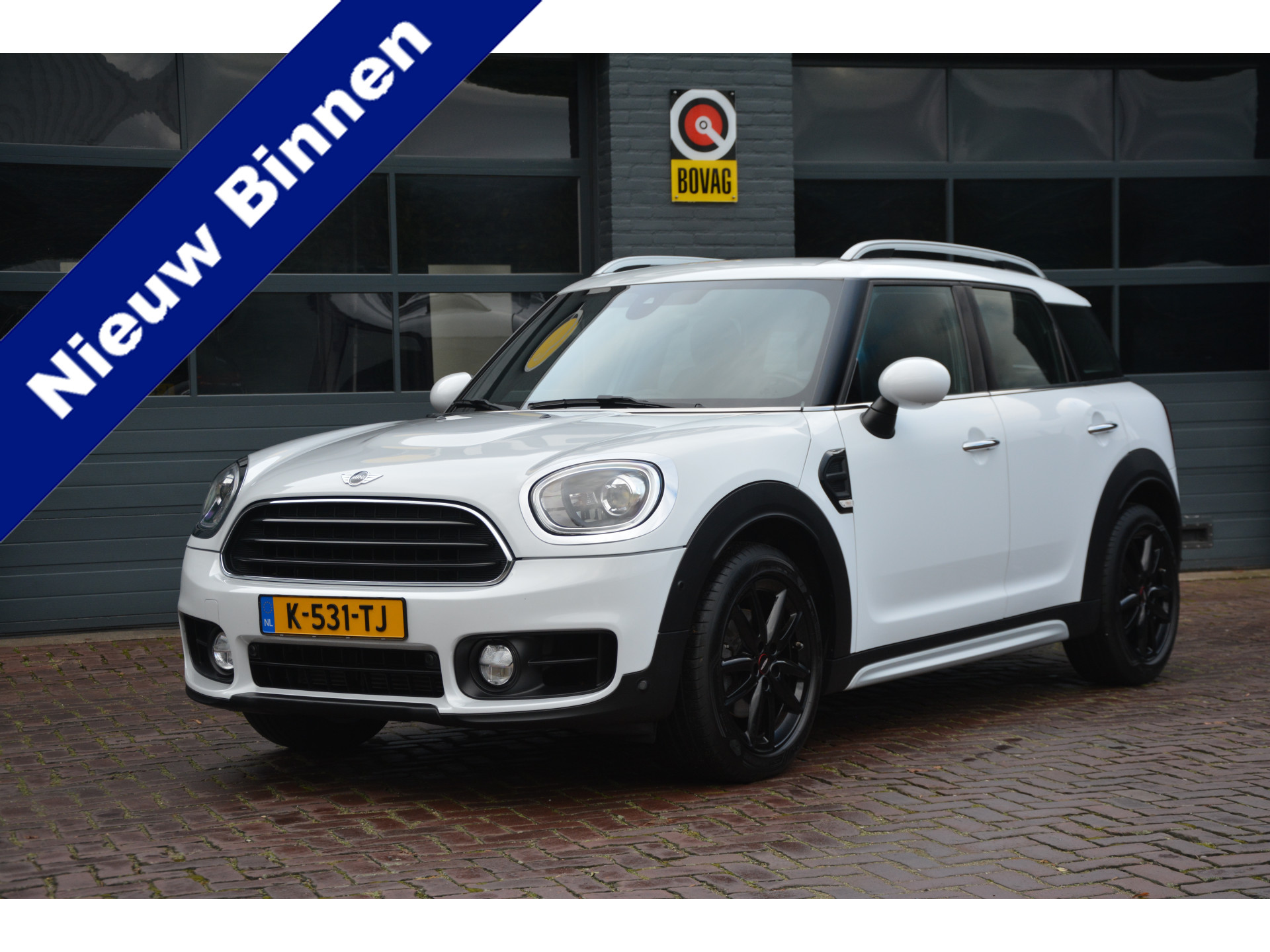 MINI Countryman 1.5 Cooper Chili Automaat