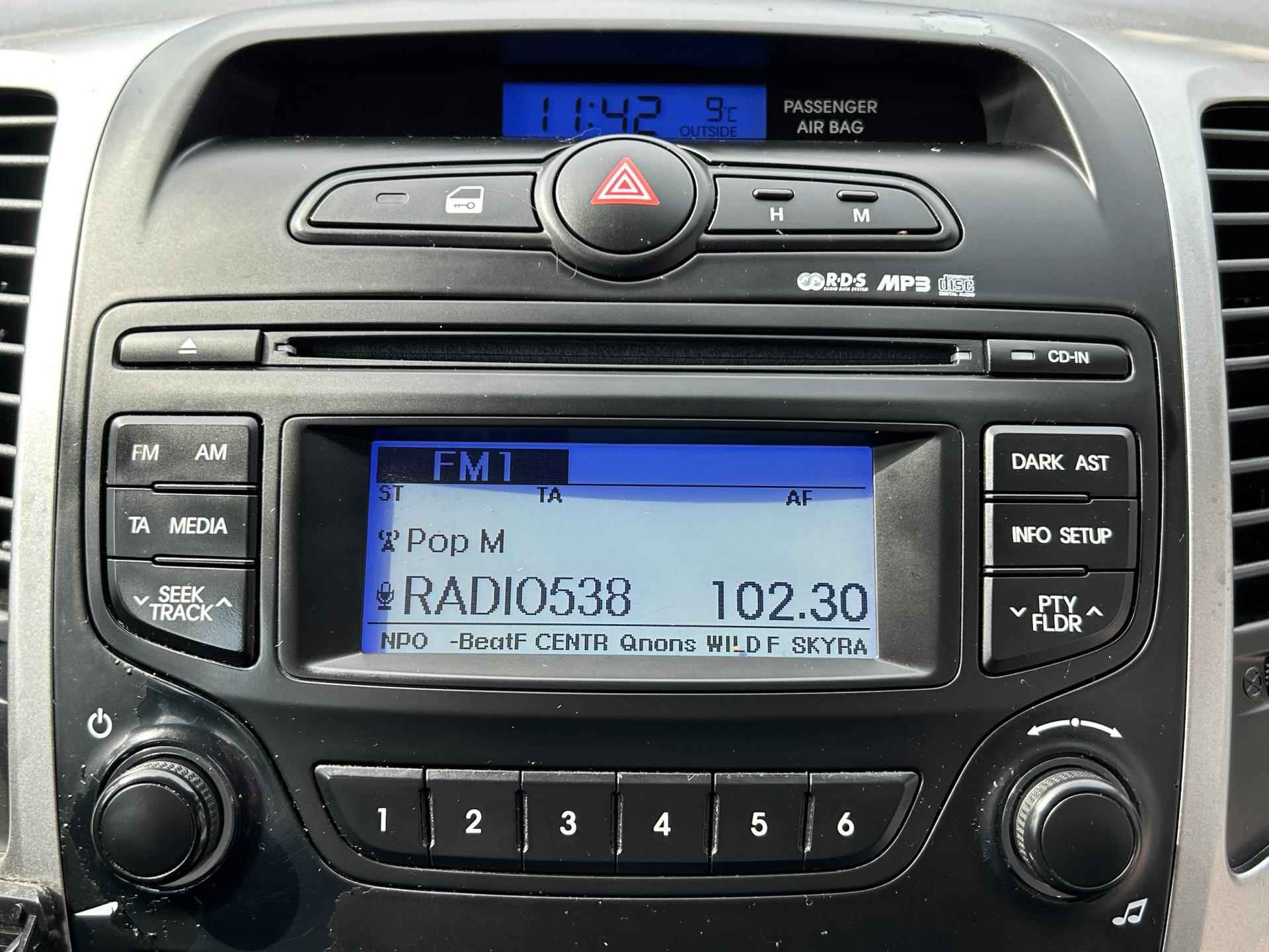 Hyundai Ix20 1.4i i-Drive Airco Elek.Pakket Isofix USB Trekhaak Nieuwe APK Nette Staat! - 12/21