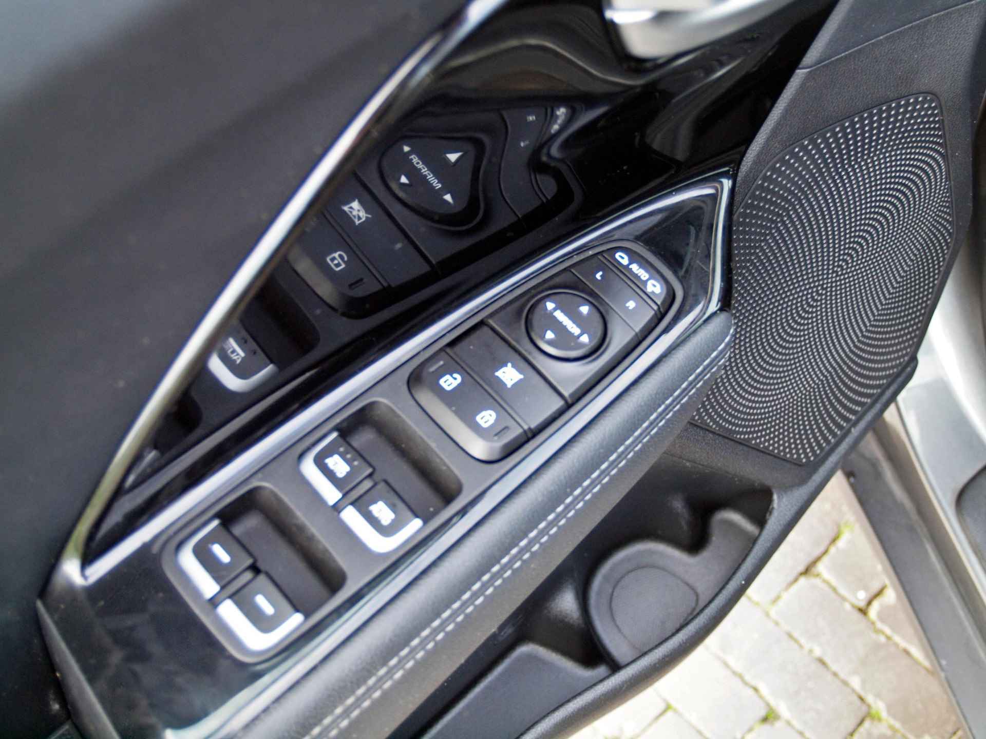 Kia Niro 1.6 GDi PHEV BusinessLine Plug-In hybride | Apple Carplay | Camera | Cruise Control | Trekhaak - 30/36