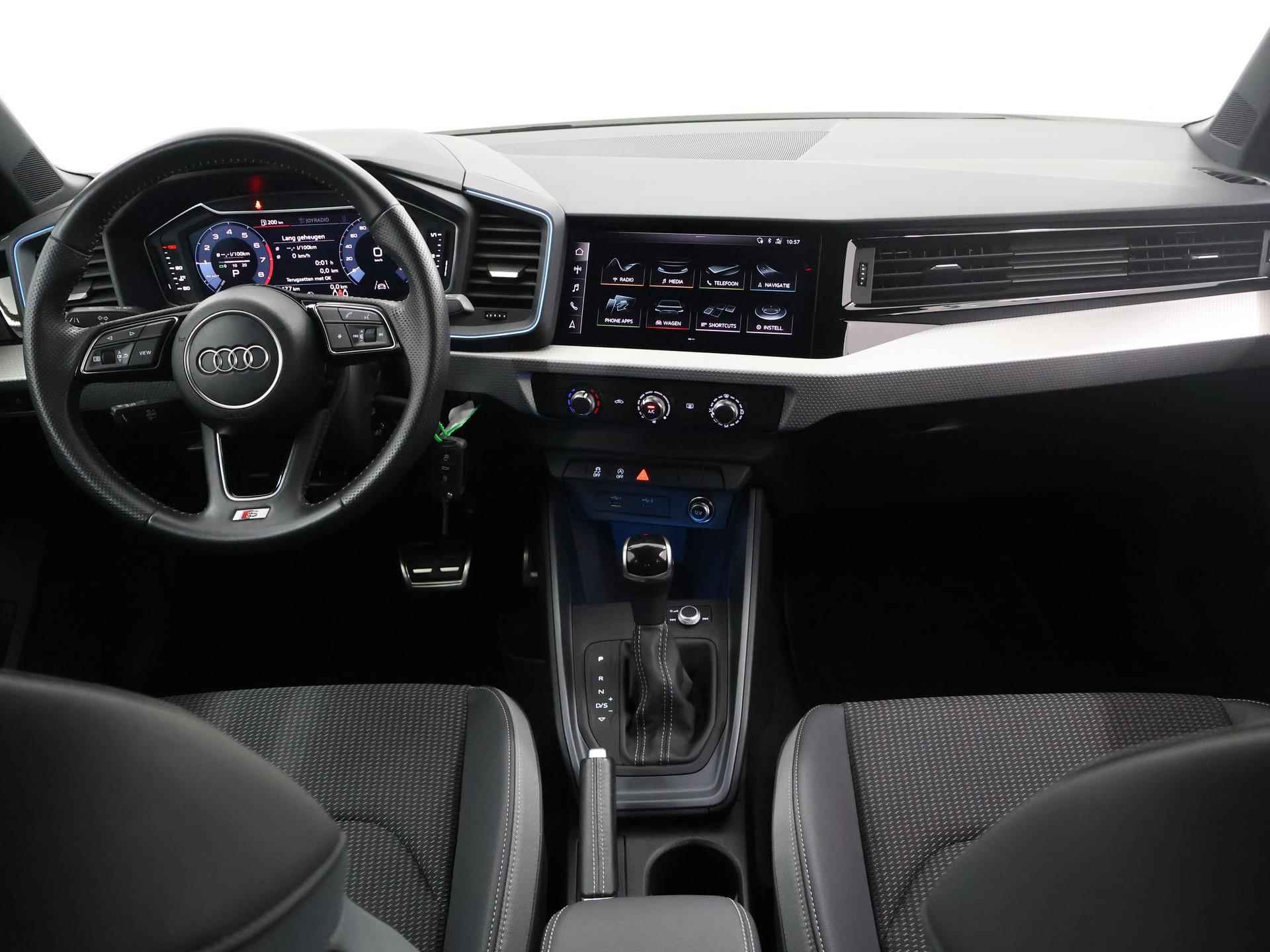 Audi A1 Sportback 30 TFSI Pro S-Line | Digitaal Dashboard | Climate Control | Navigatie | Cruise Control Sportstoelen | Lichtmetalen velgen | LED | Privacy Glass | - 9/44