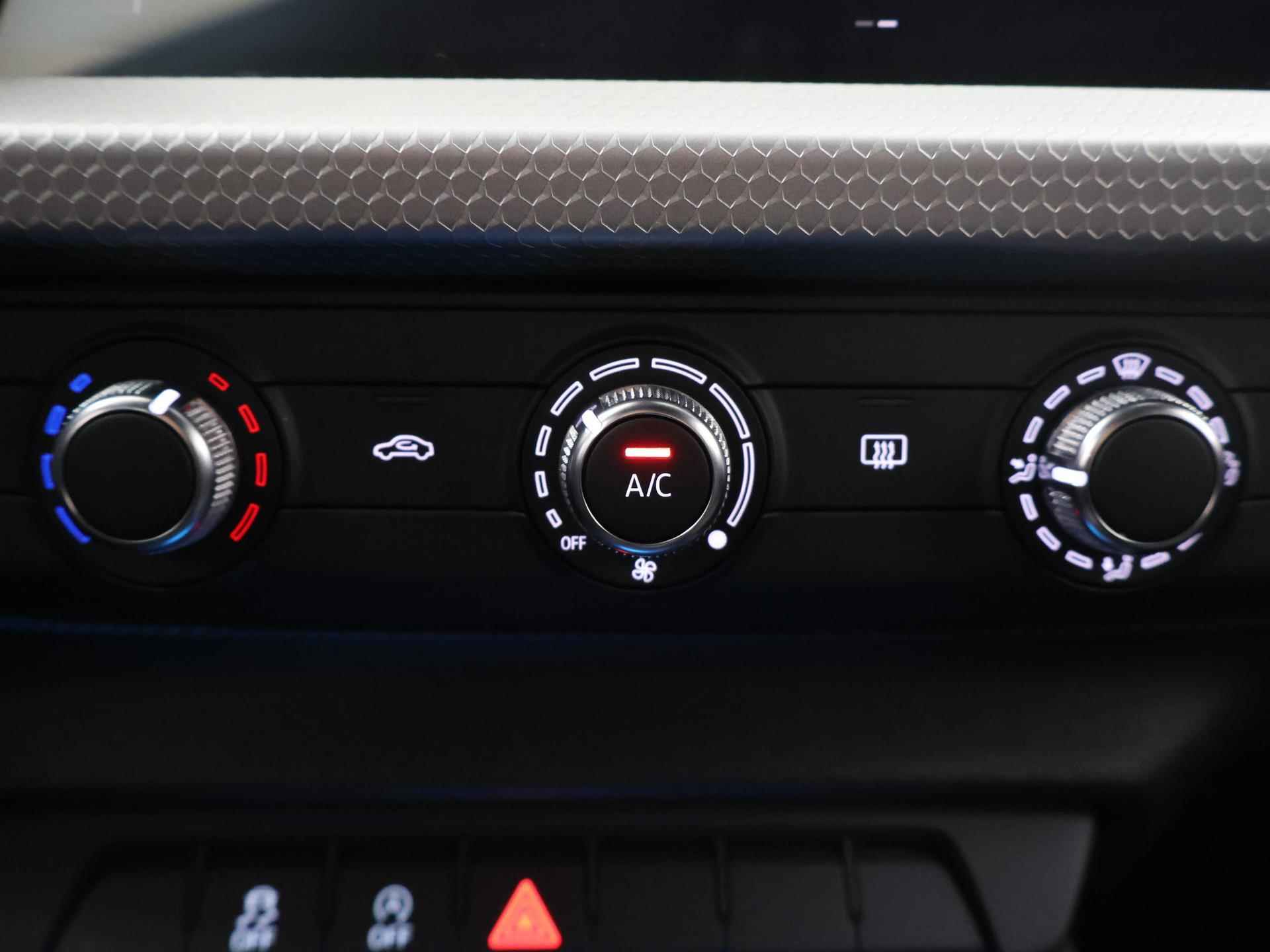 Audi A1 Sportback 30 TFSI Pro S-Line | Digitaal Dashboard | Climate Control | Navigatie | Cruise Control Sportstoelen | Lichtmetalen velgen | LED | Privacy Glass | - 22/44