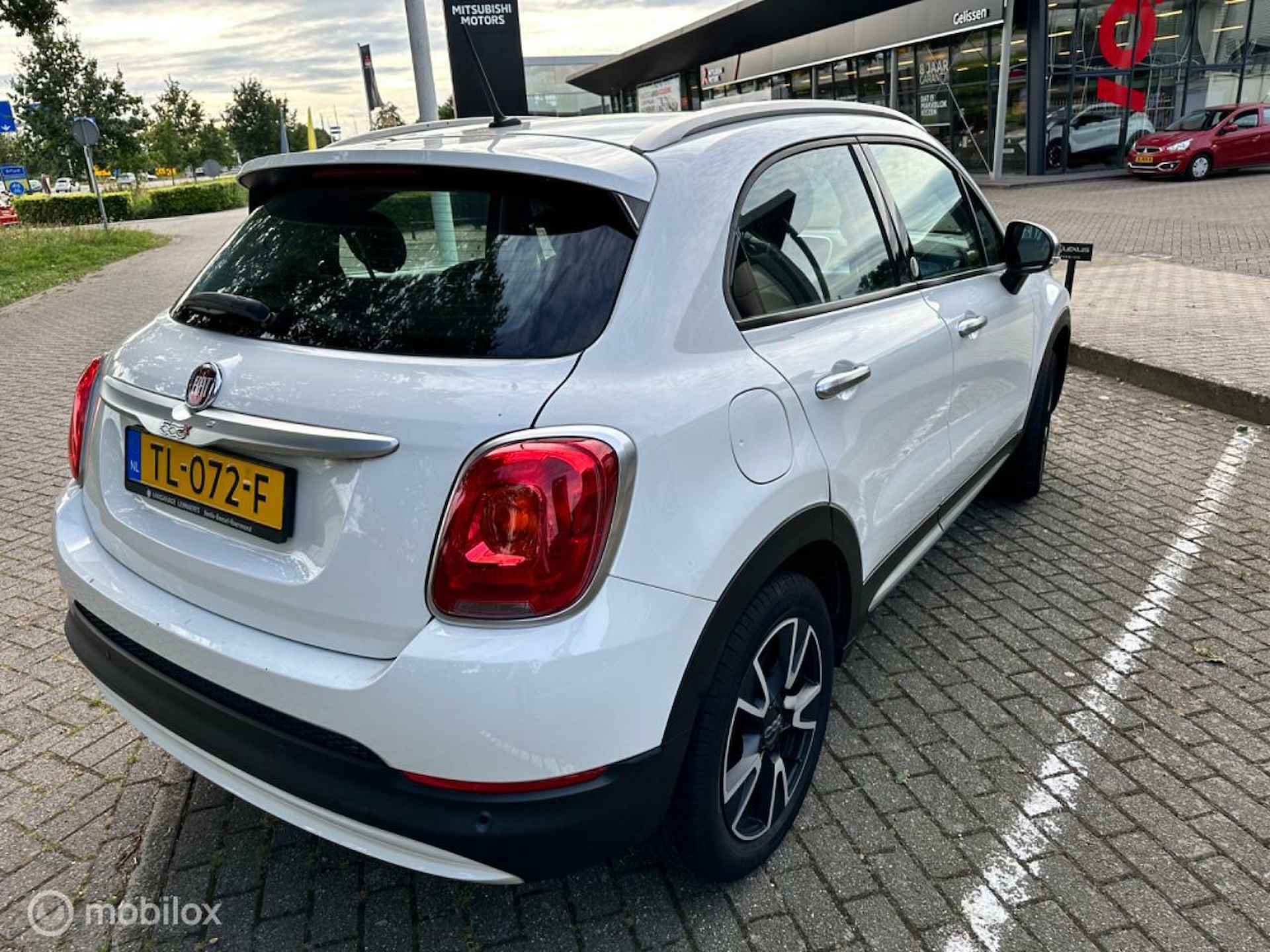 Fiat 500 X 1.4 Turbo MultiAir 140 Mirror DCT AUTOMAAT+DAKRAILS+RESERVEWIEL+COMFORT PACK - 4/11