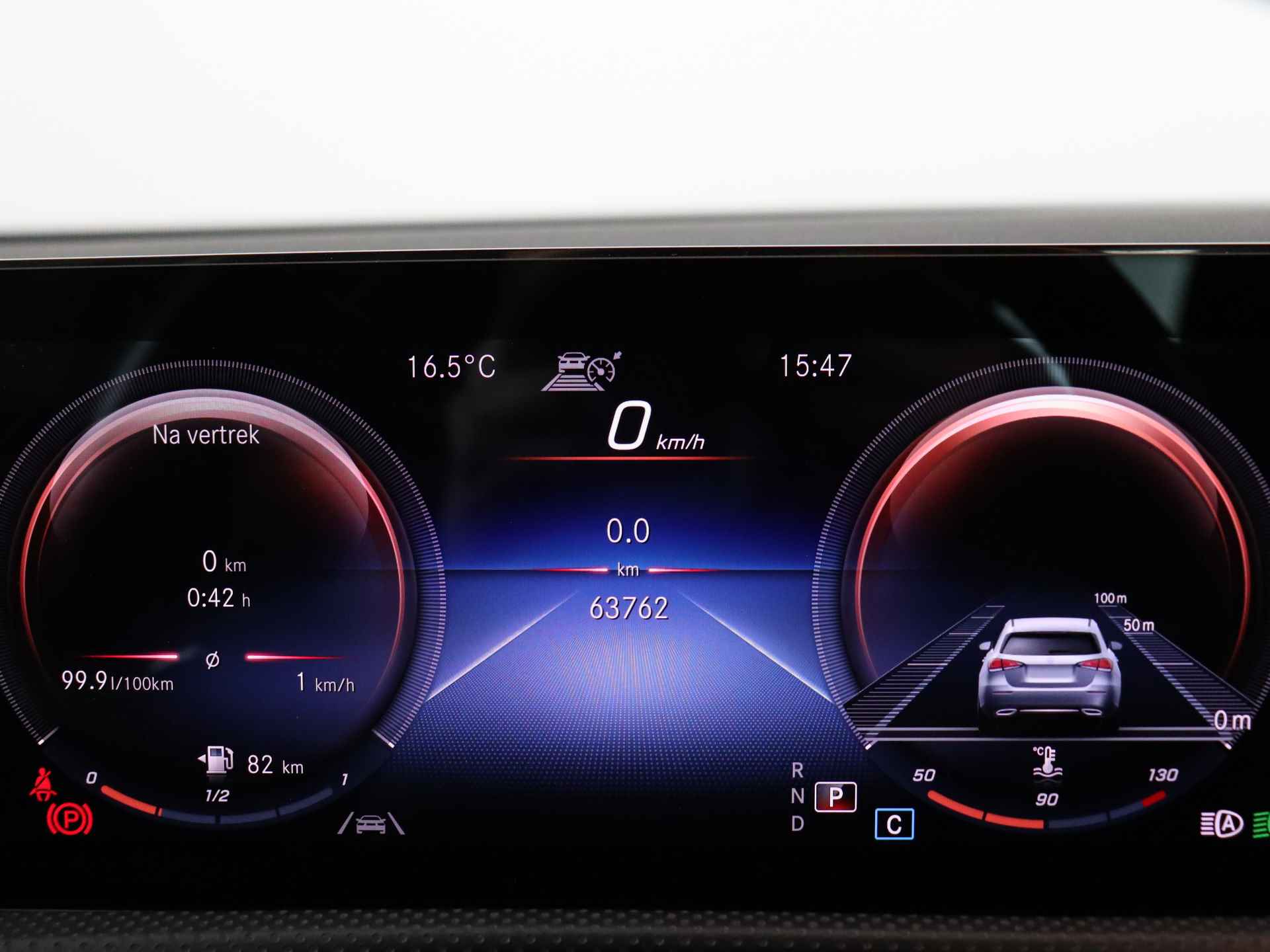 Mercedes-Benz A-Klasse 200 AMG Line (Panodak / ACC / Full Led / Distronic+ / Climate / 19 Inch / Digi dash) - 8/67