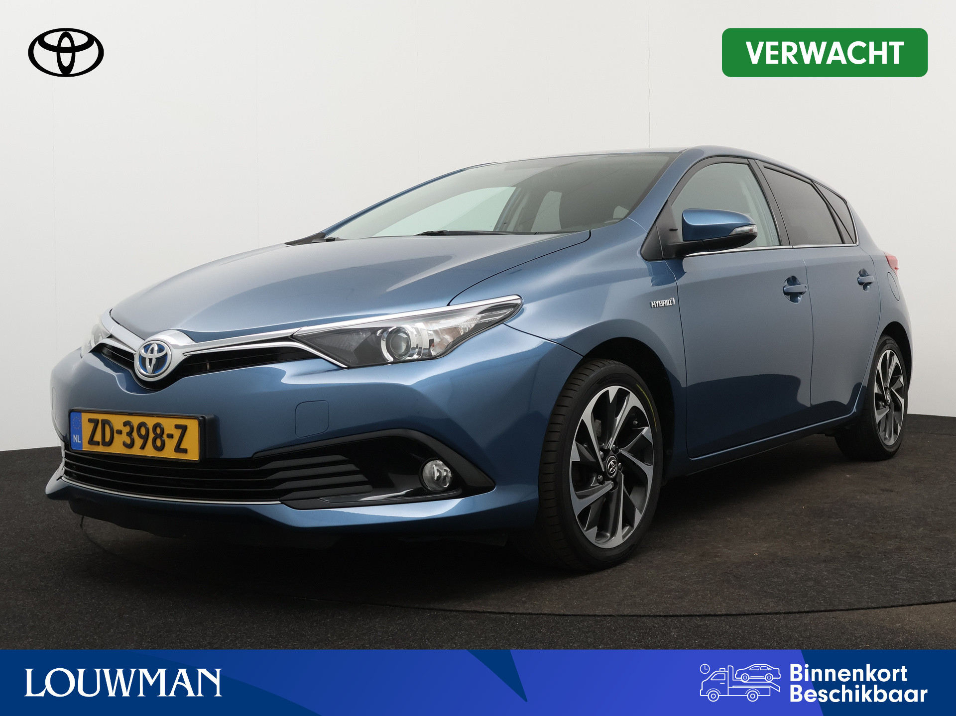 Toyota Auris 1.8 Hybrid Executive Limited | Navigatie | Camera | Stoelverwarming | LM velgen | Trekhaak |