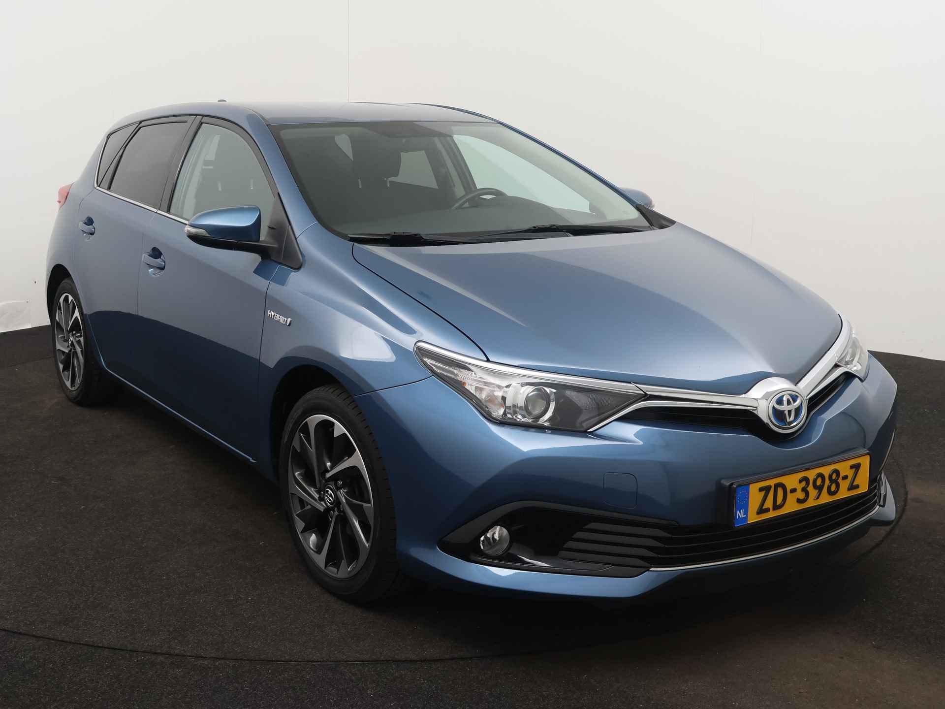 Toyota Auris 1.8 Hybrid Executive Limited | Navigatie | Camera | Stoelverwarming | LM velgen | Trekhaak | - 29/44