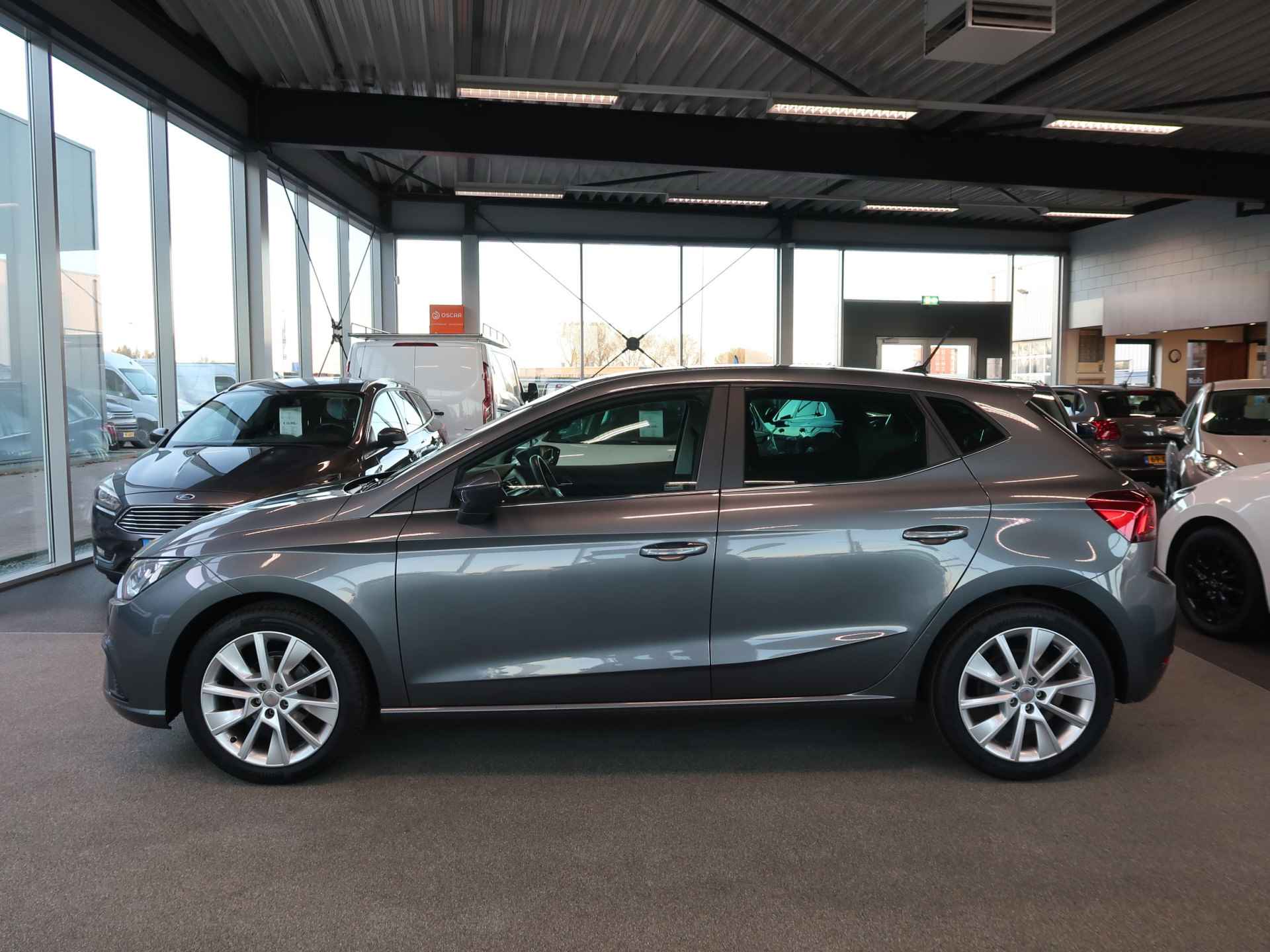 SEAT Ibiza 1.0 TSi 95pk Style Bns. Intense 5-drs. 17INCH/CAMERA/CARPLAY/NAVI/ADAPT.CRUISE/PDC - 15/84