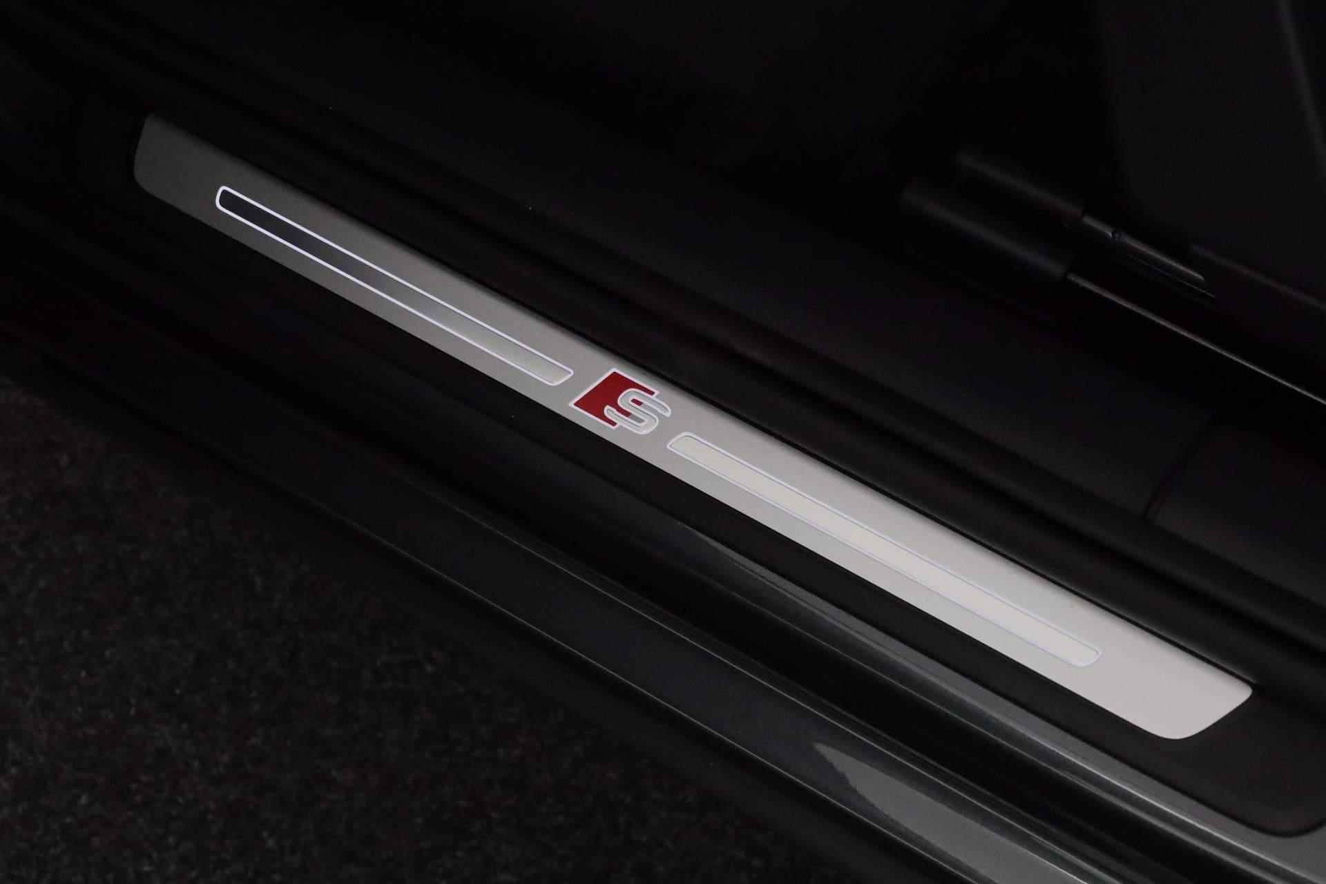 Audi Q2 35 TFSI 150PK S Edition | Stoelverwarming voorin | Assistentiepakket Parking | Comfortsleutel | - 23/42