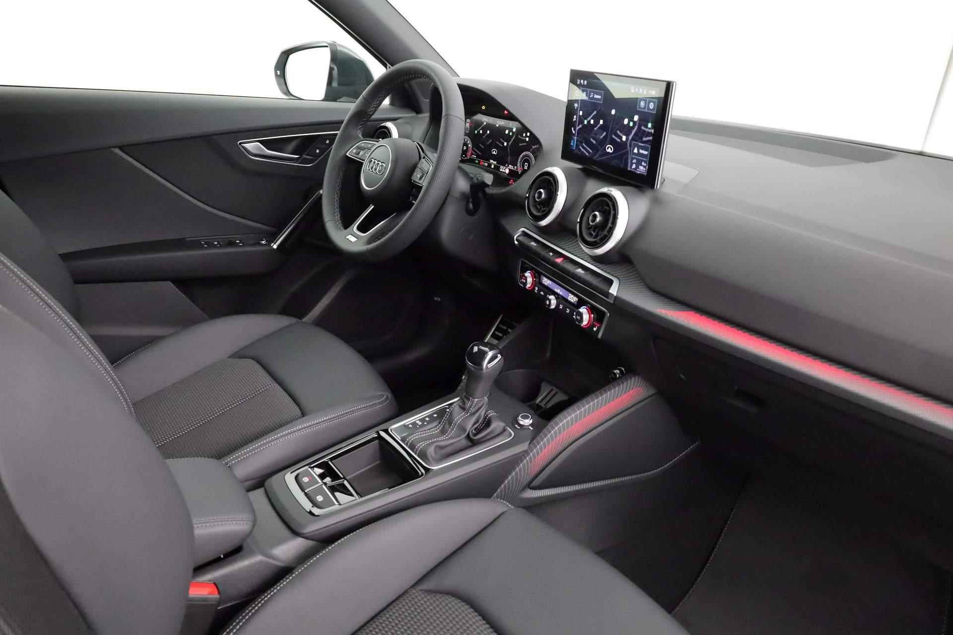Audi Q2 35 TFSI 150PK S Edition | Stoelverwarming voorin | Assistentiepakket Parking | Comfortsleutel | - 39/42