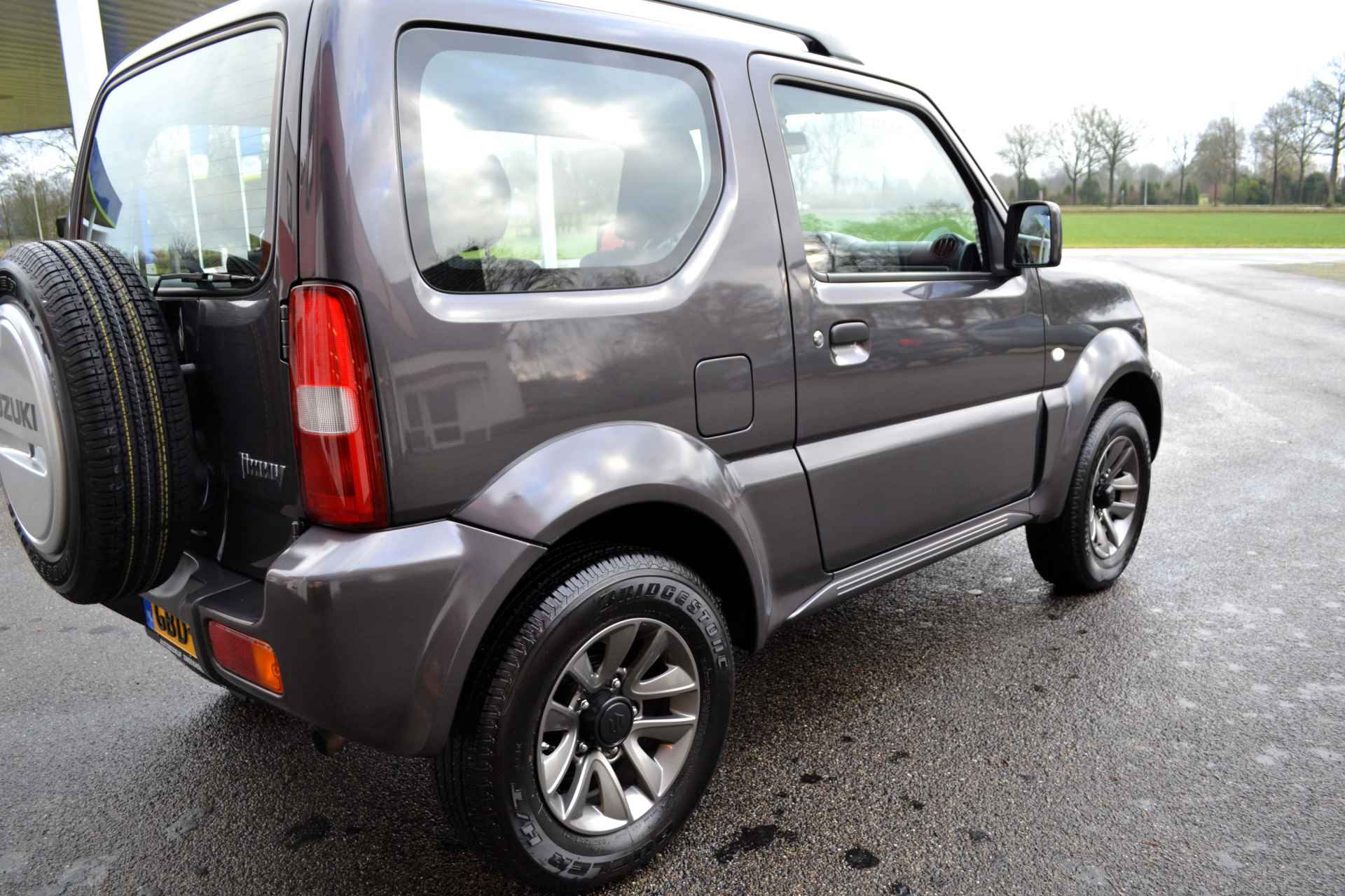 Suzuki Jimny 1.3 Exclusive, Automaat, 4X4, Airco, 36.000 km ! Hoge instap - 18/21